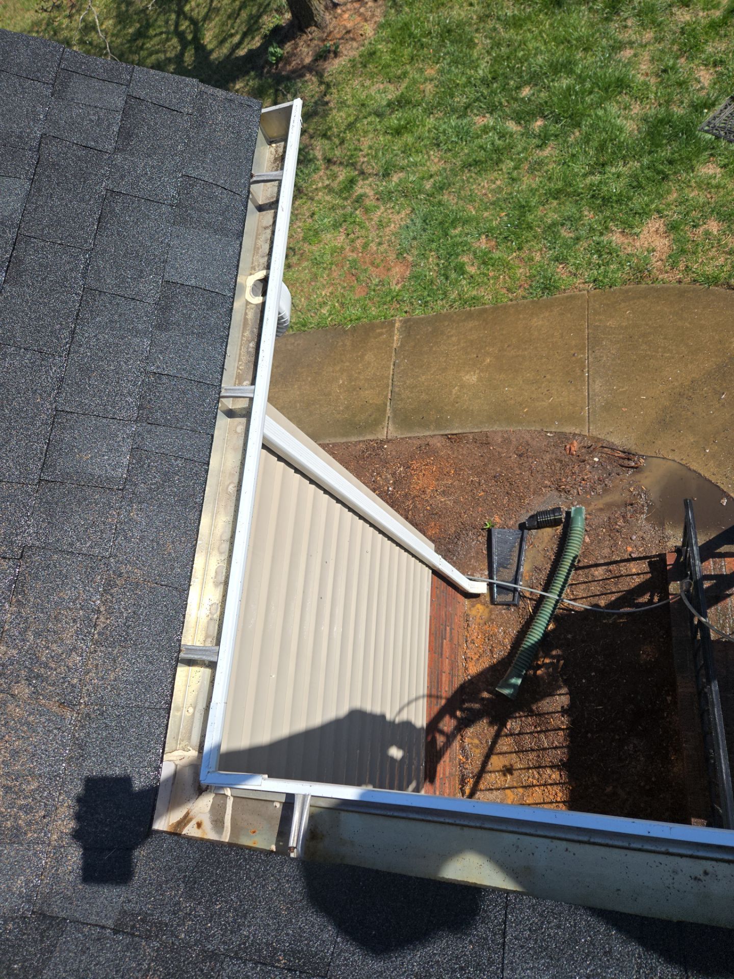 House Wash using cleaner by Power Wash Masters LLC