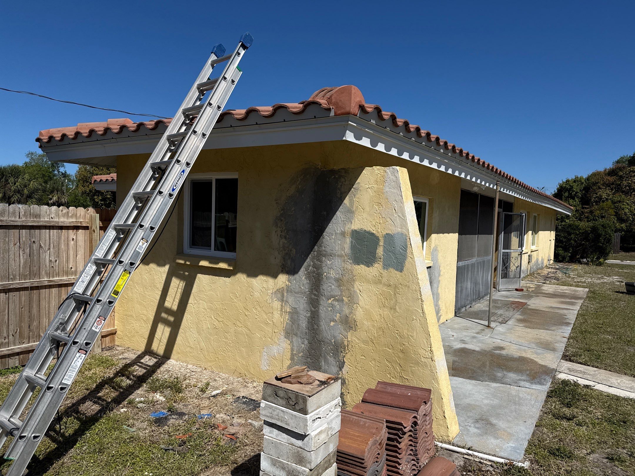 Full Exterior Cleaning Before Painting – Sarasota, FL (Near Sarasota Airport) by Sunshine AquaWash