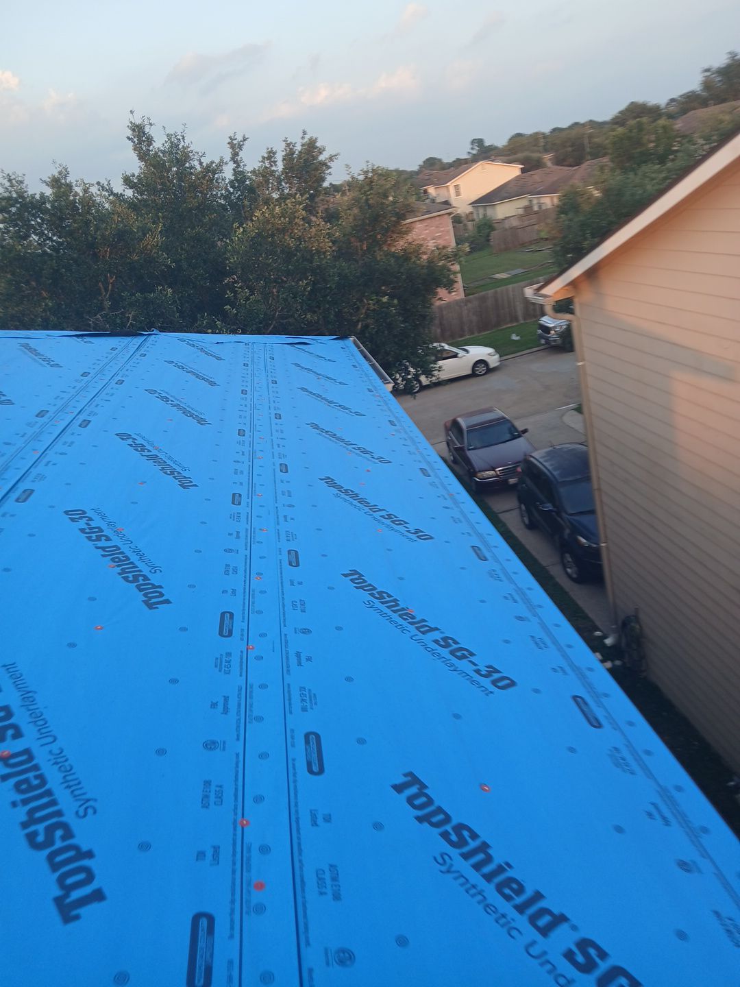 Residential Roofing Repair using Owen's Corning Duration (Lifetime) Shingles by Roof Repair Company
