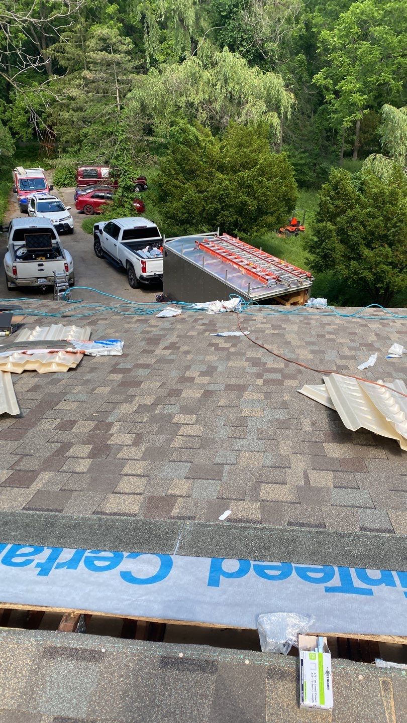 Roof Replacement using CertainTeed Landmark by 180 Contractors