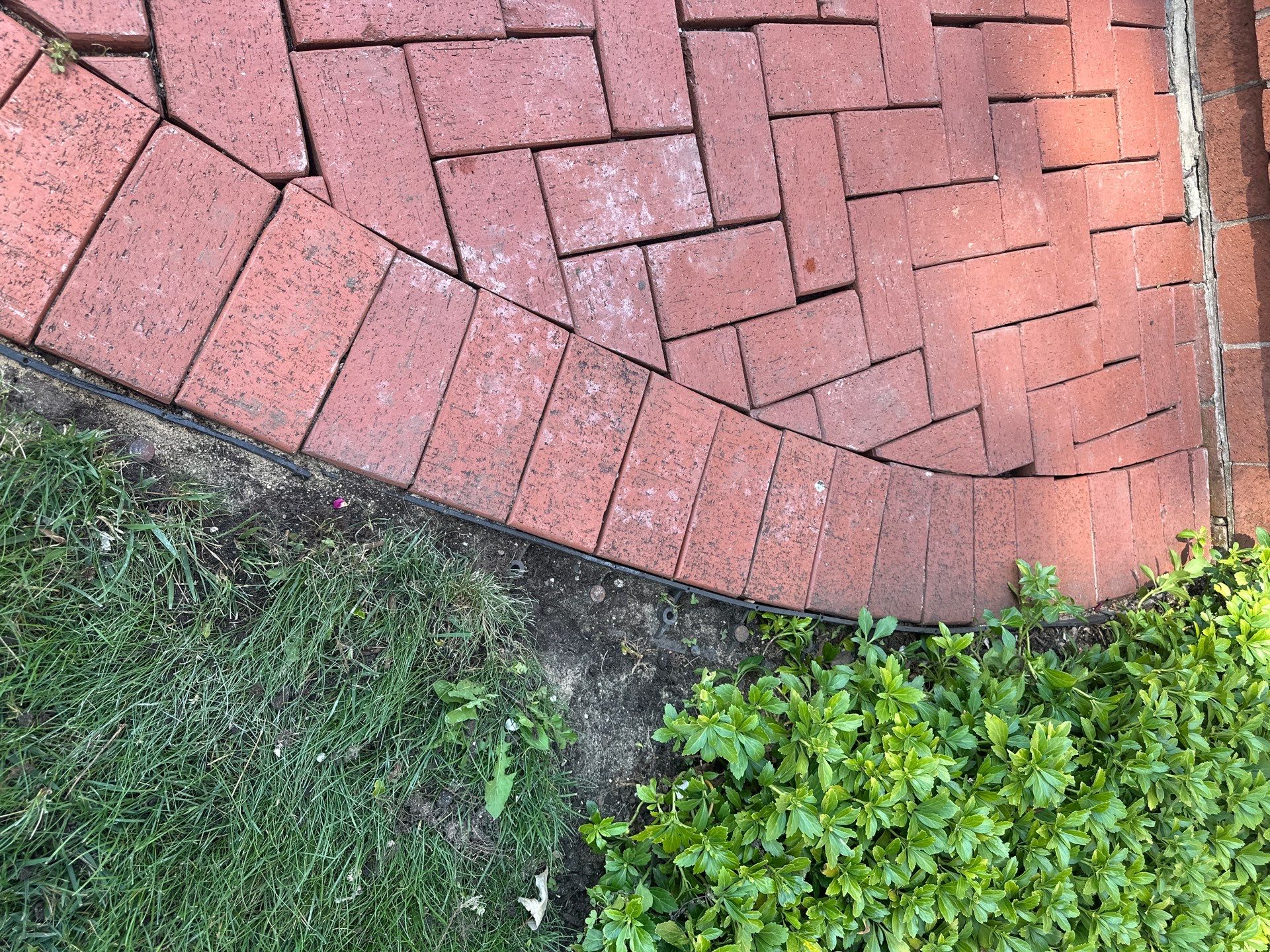 Brick Paver cleaning, sanding, seal by Northern Power Washing LLC.