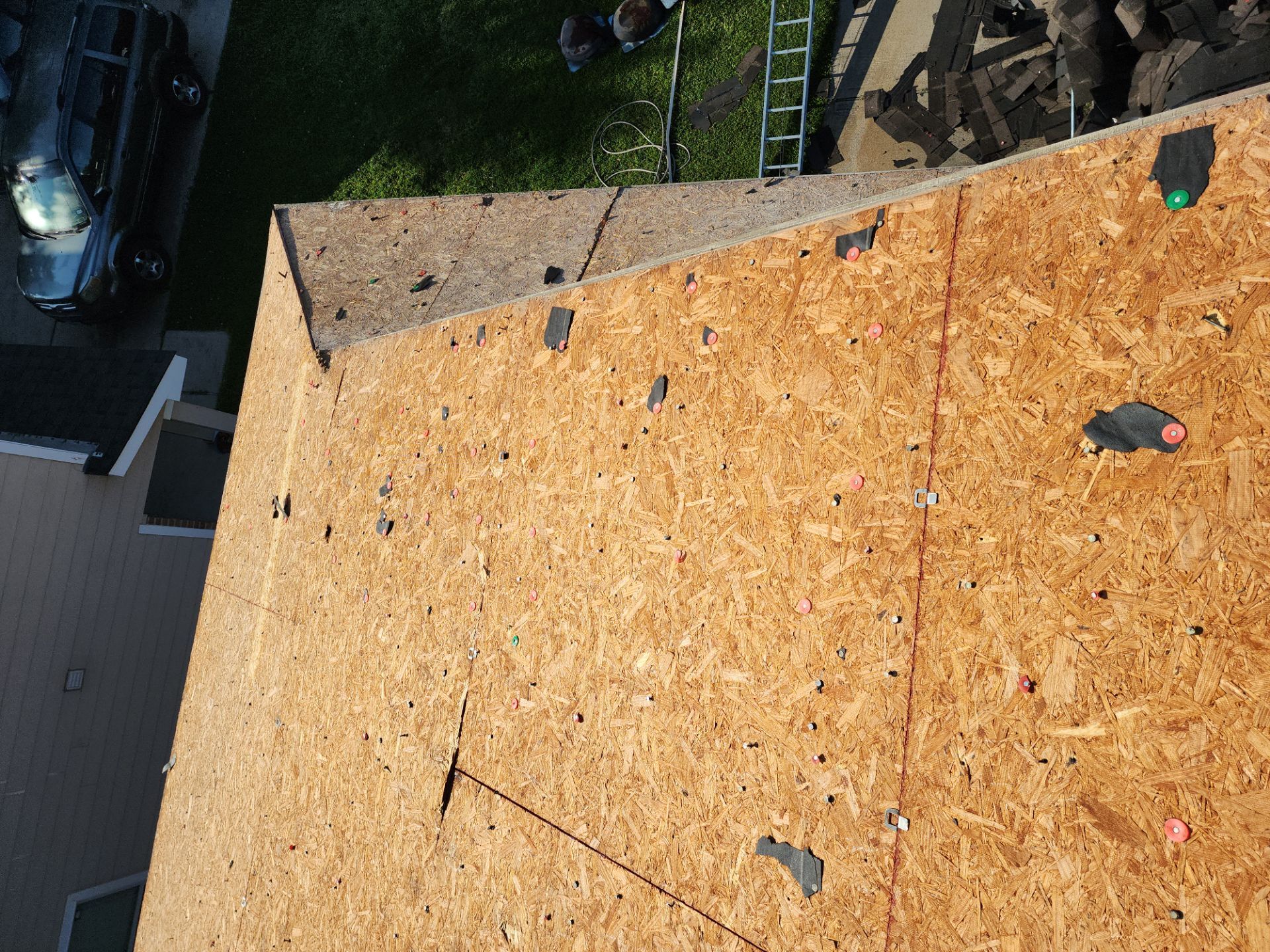 Residential Roofing Installation using Owen's Corning Duration (Lifetime) Shingles by Roof Repair Company