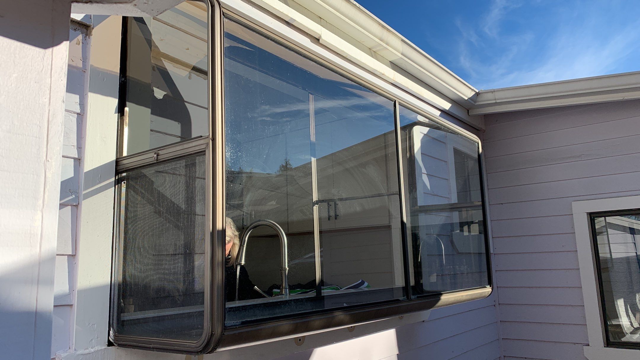 Reka Kiss Listing -1521 D Street Hayward by SpotFree Window Cleaning