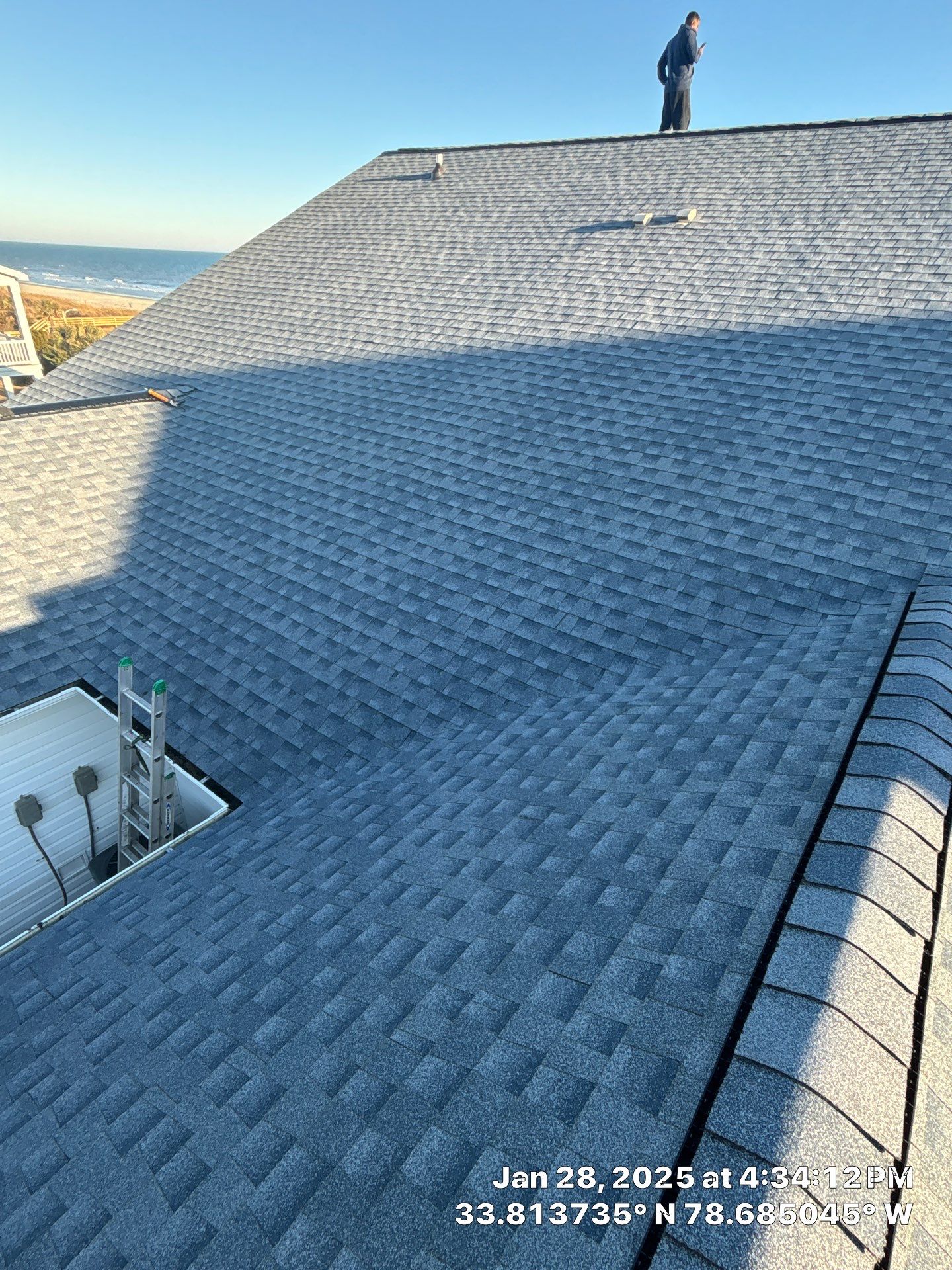 GAF HDZ - Biscayne Blue by Linta Roofing
