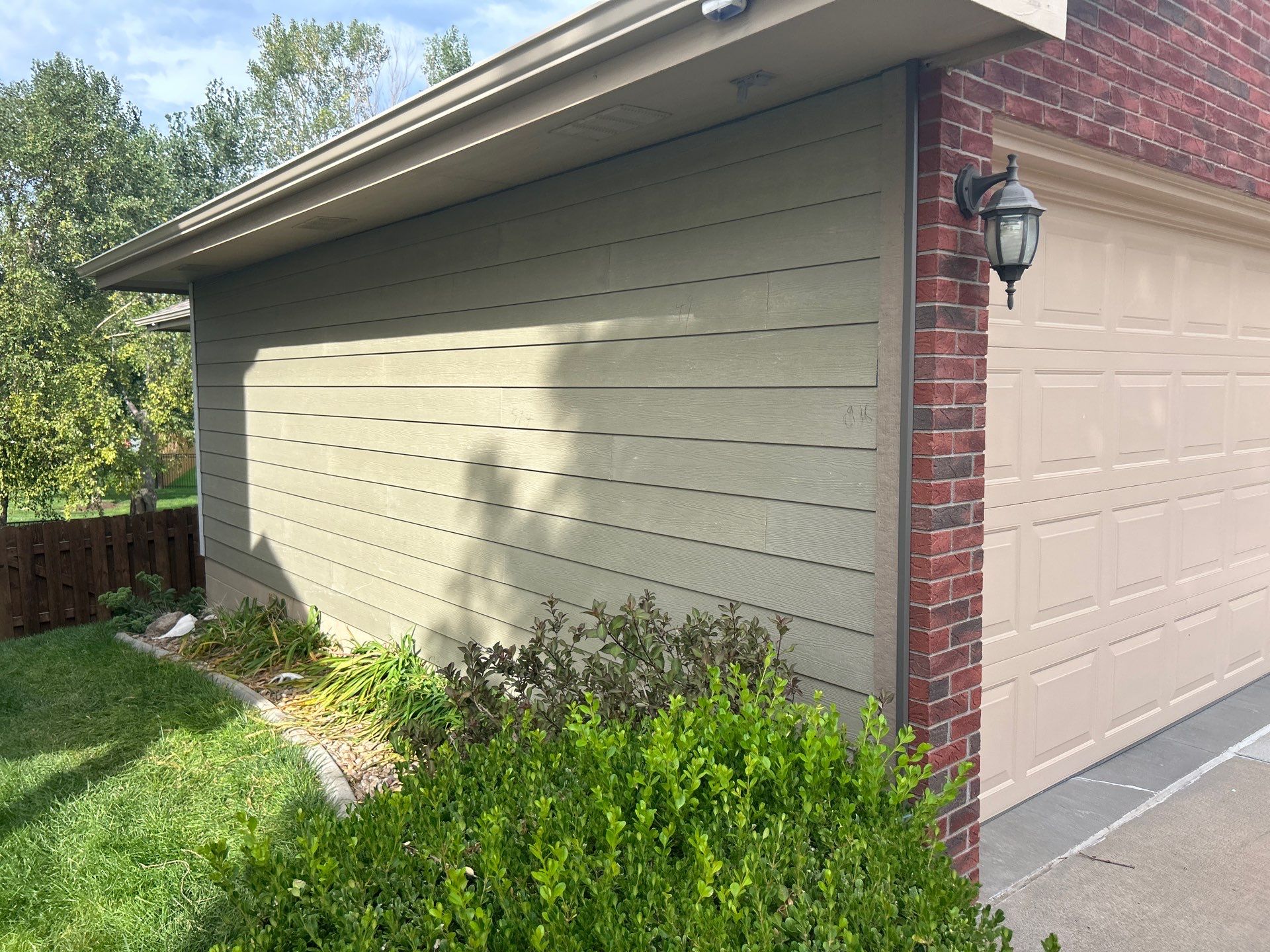 James Hardie Siding Replacement and Exterior Painting in Bellevue by Carps Complete Exteriors