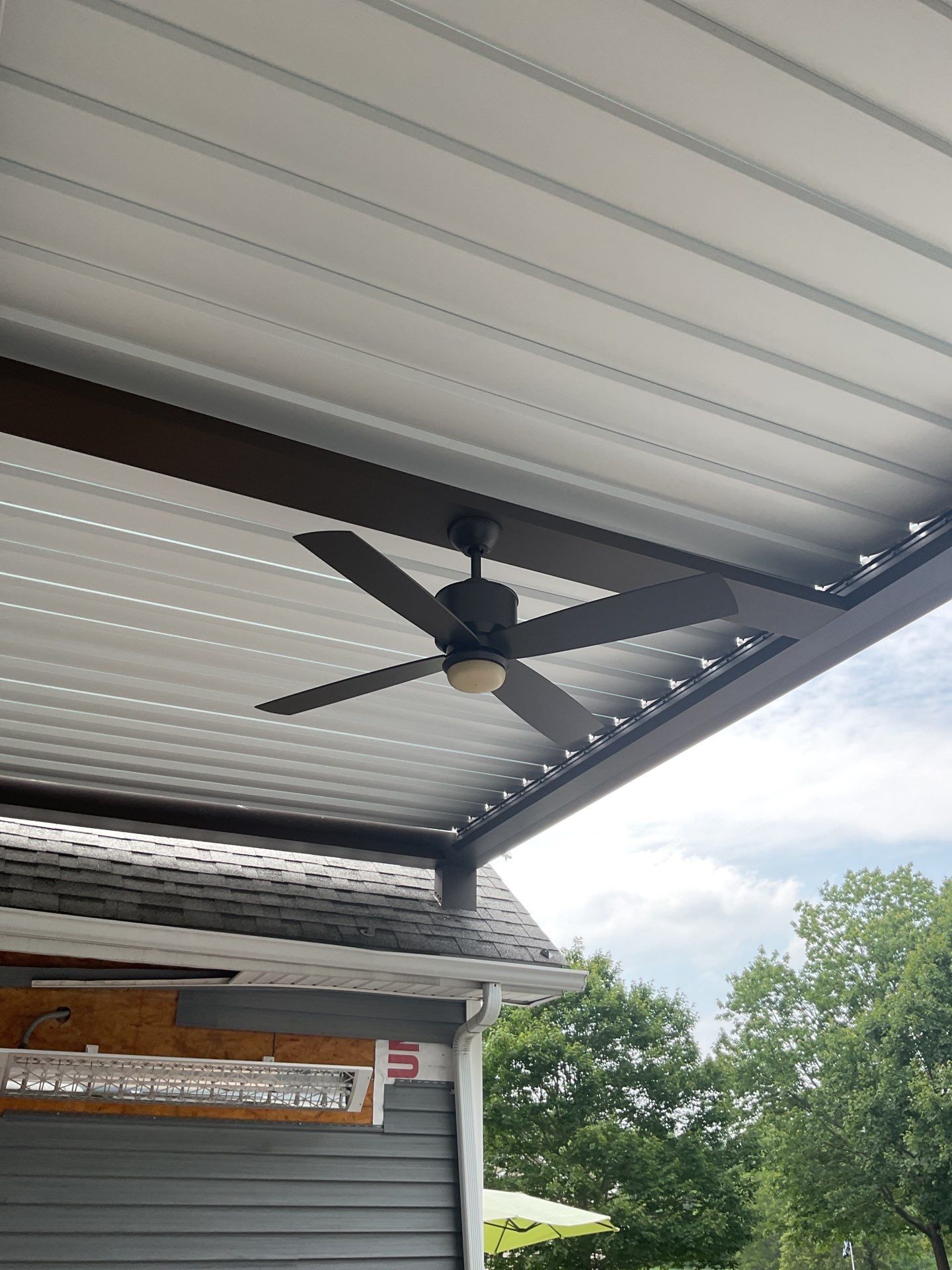 Exterior Lighting and Outdoor Area by ZAM Electric