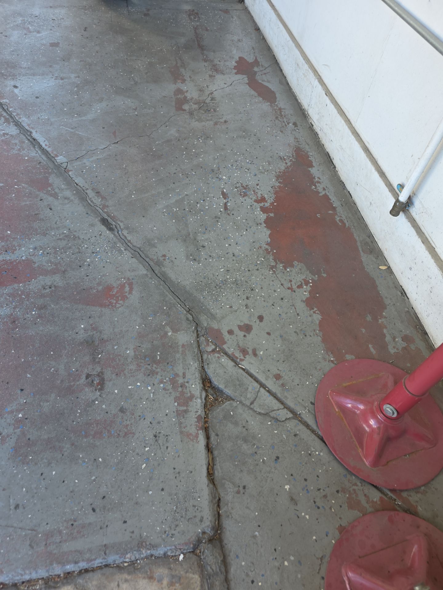 Simiron Stargazer Epoxy Coating for Commercial Auto Shop in Arroyo Grande by MGP Coatings