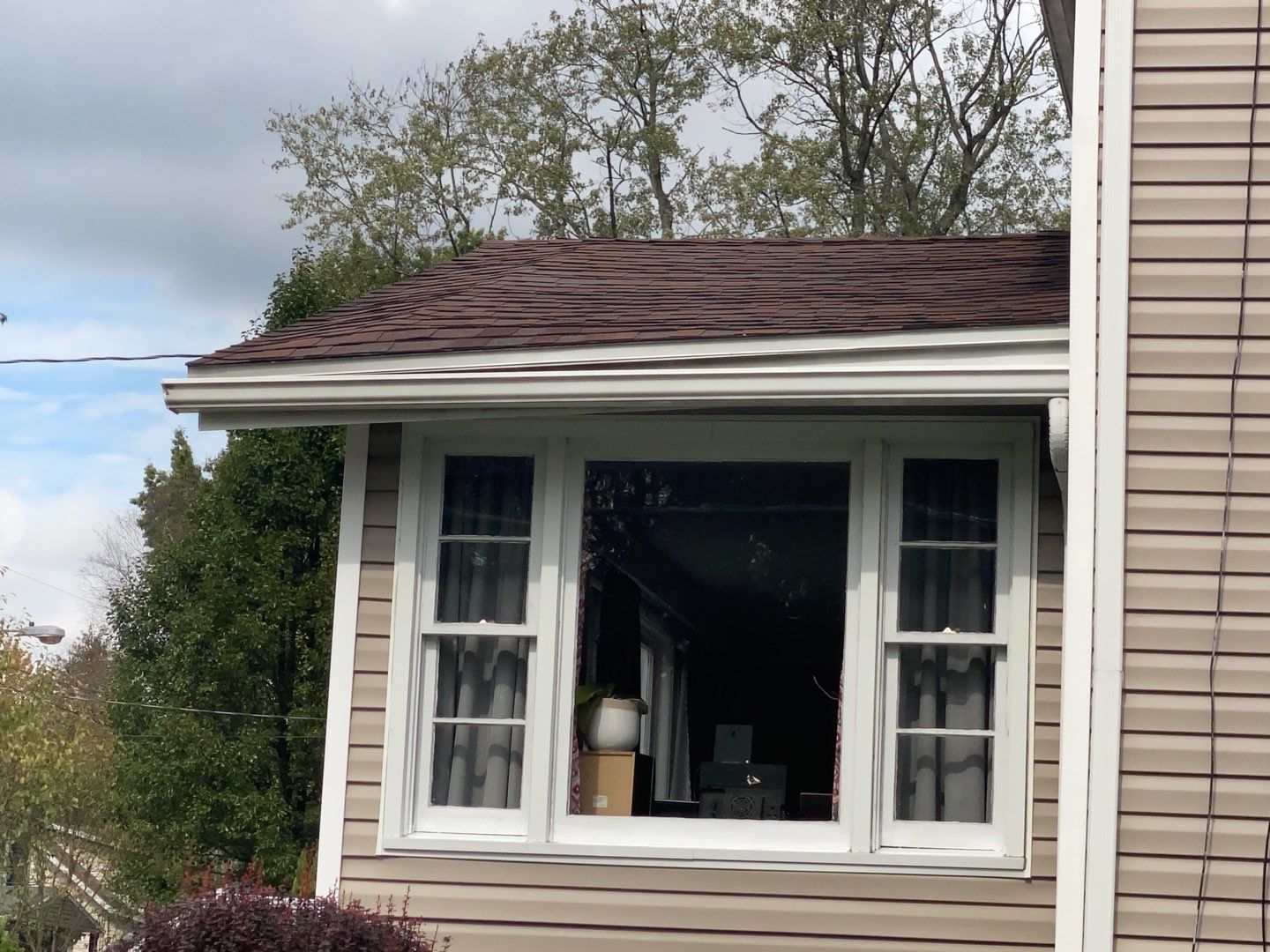 lynn Mclaughlin by Silver Leaf Contracting 