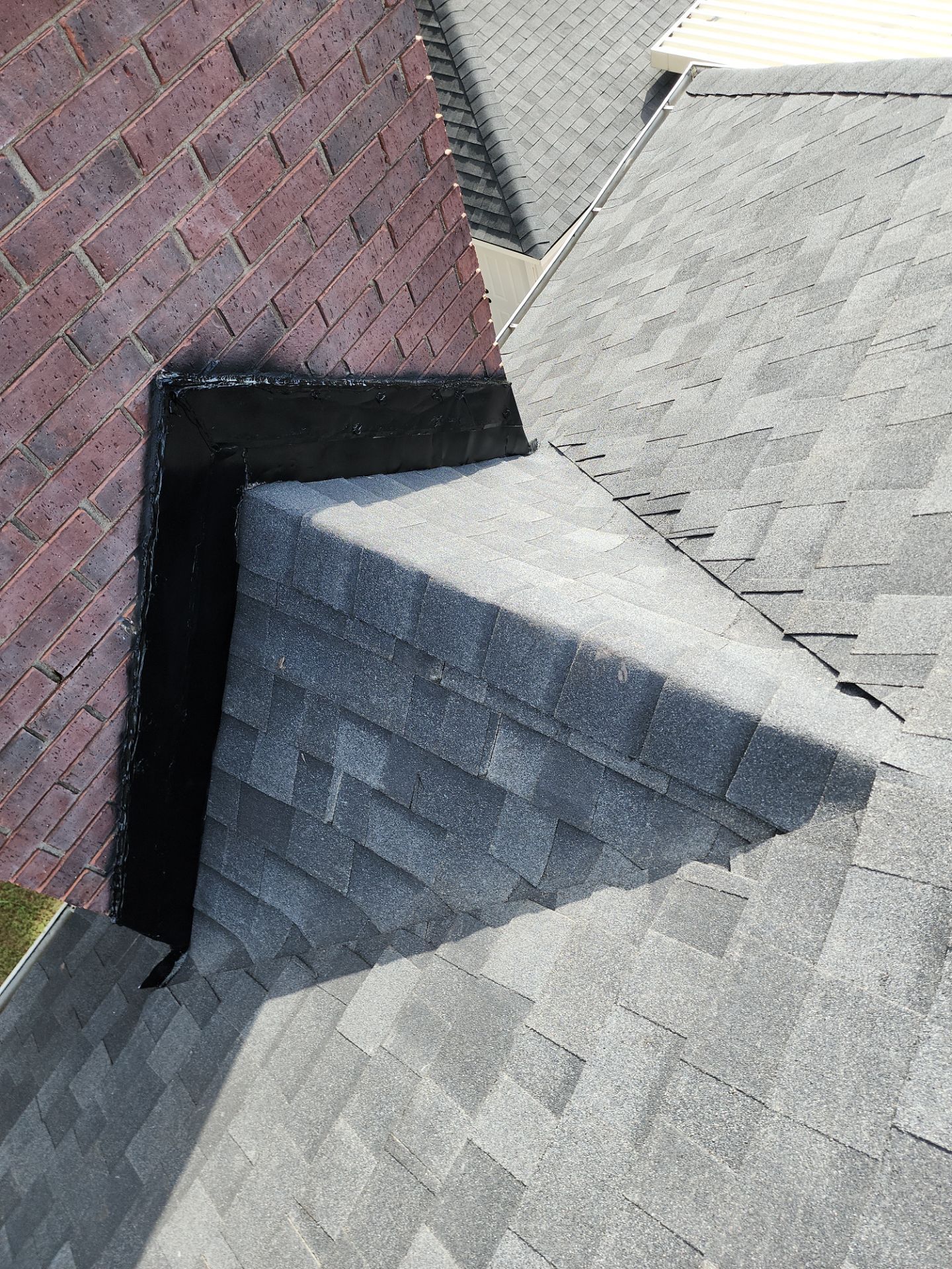 Residential Roofing Installation using Owen's Corning Duration (Lifetime) Shingles by Roof Repair Company
