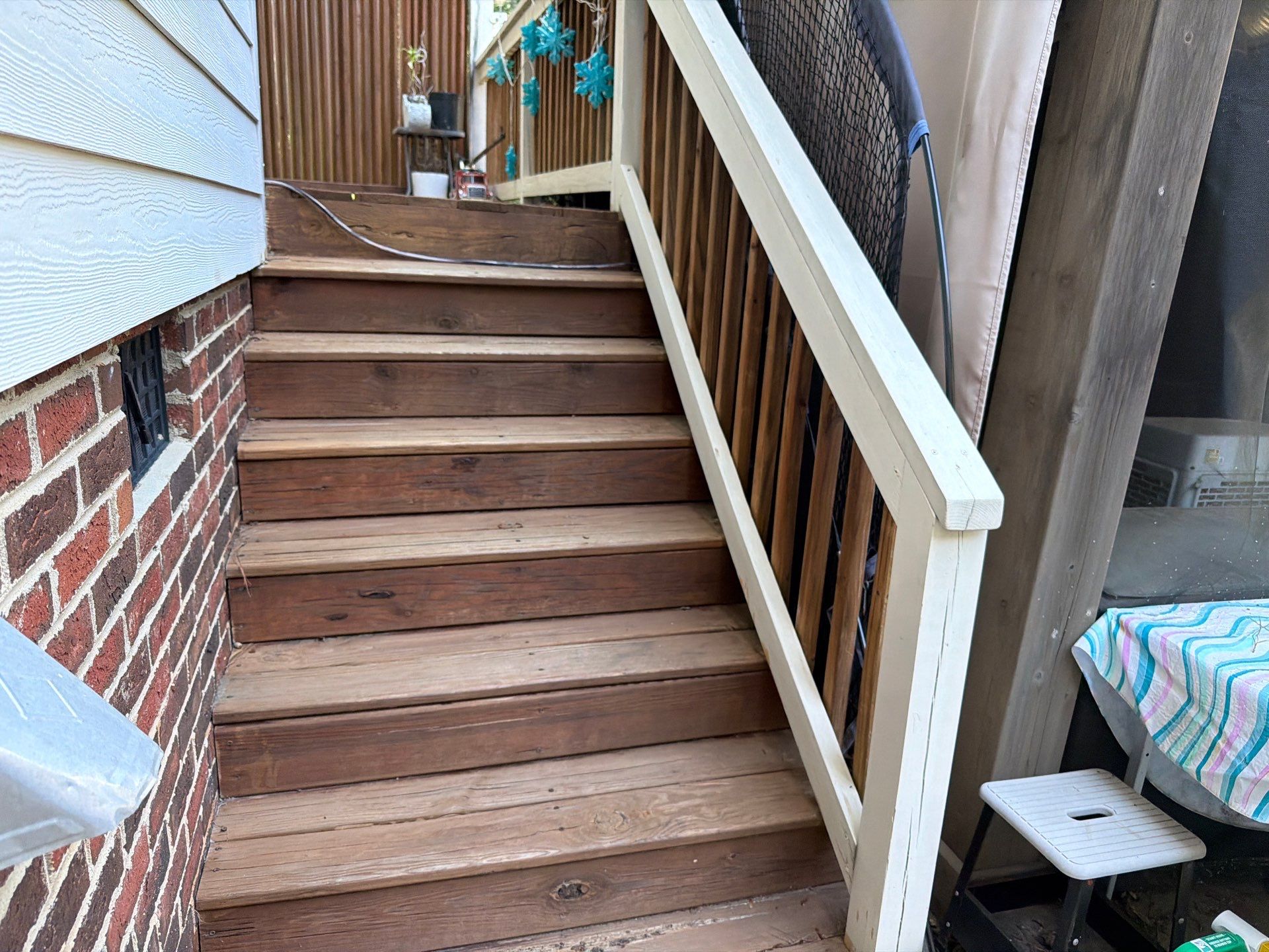 Deck using Wood Sealant by DuraSeal