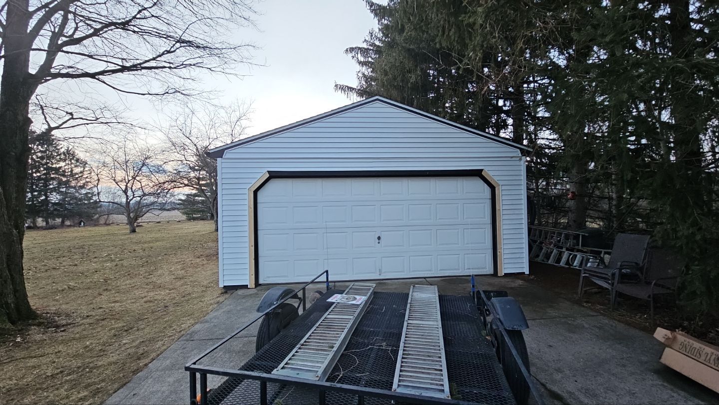 Polaris HomeView Vinyl Siding, Color, White Birch by Eagle Eye Roofing