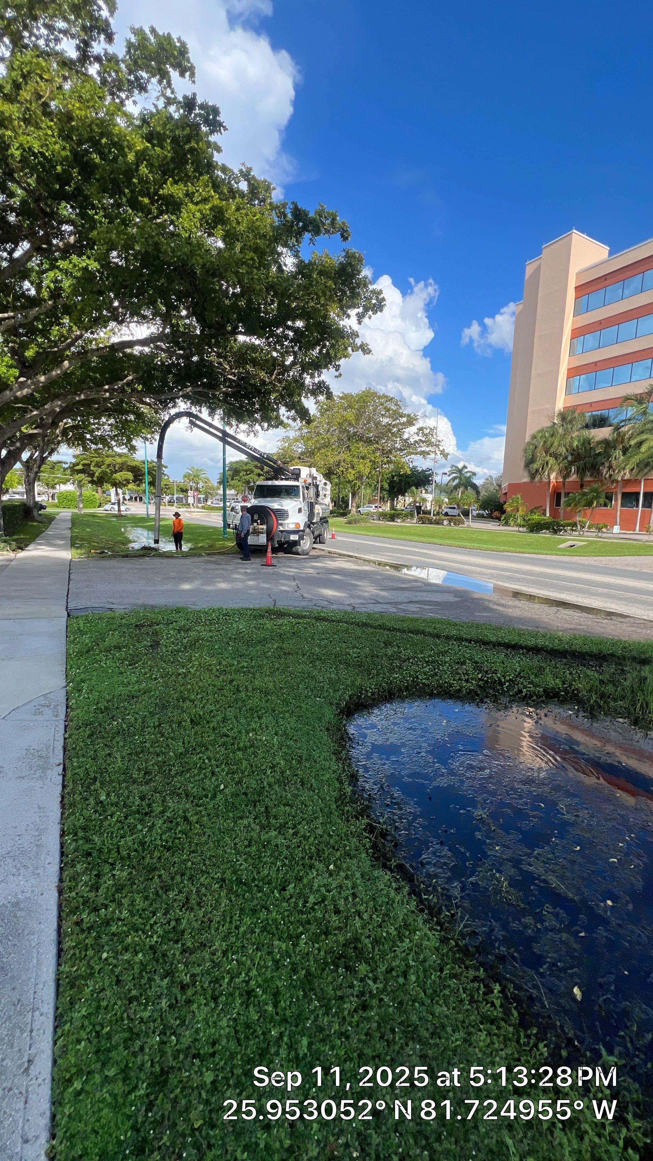 Culvert Cleaning at Bank of America on Marco by APS Power & Water