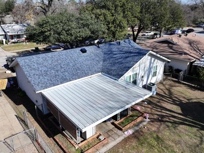 Owens Corning Duration Harbor blue, New Decking!!!