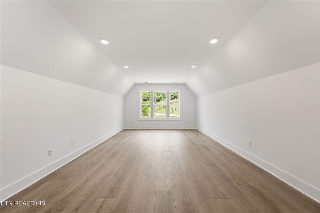 Project in Oak Ridge, TN by Footprints Floors Knoxville