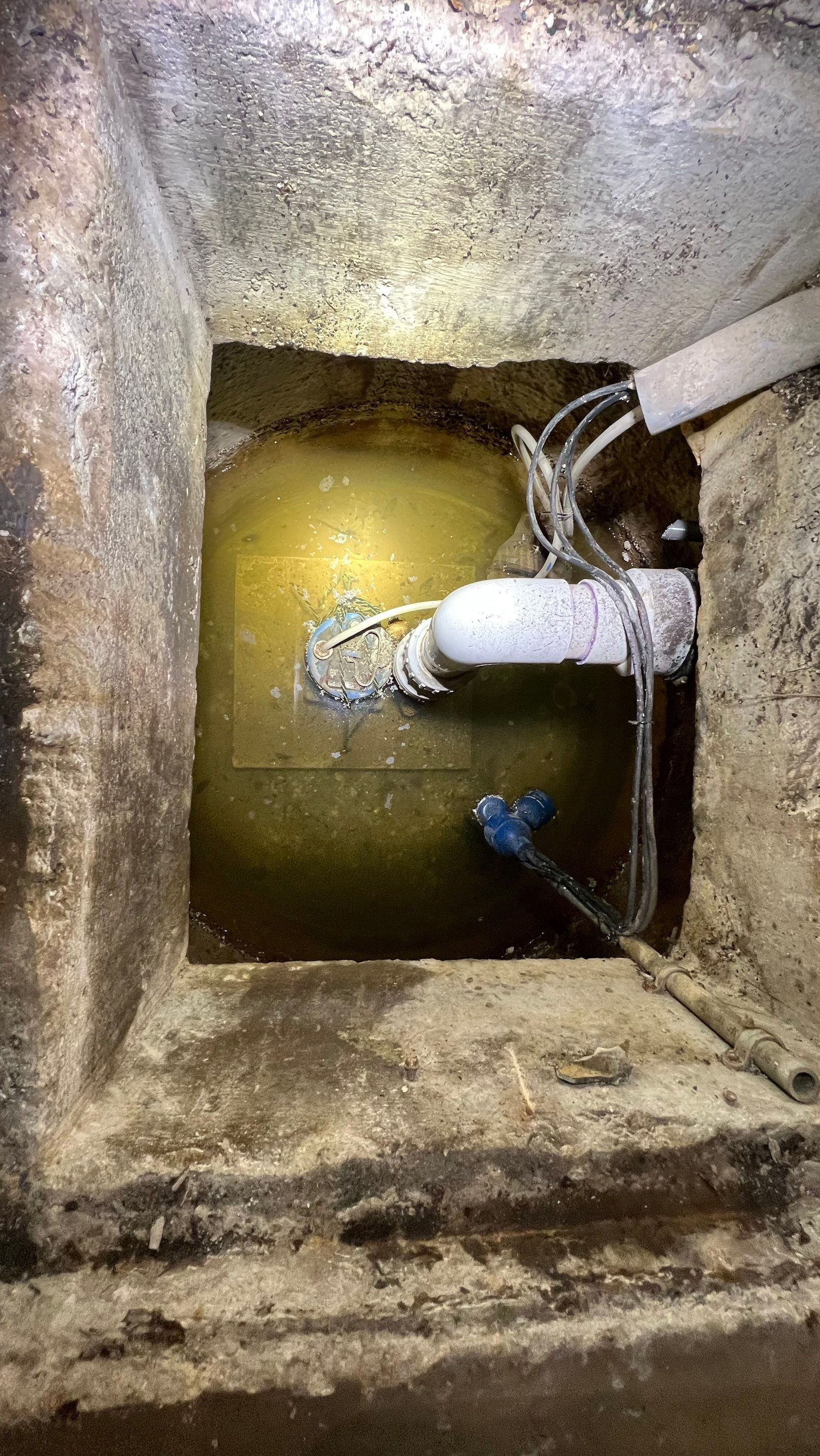 Naples Condo Complex Stormwater System Maintenance and Hurricane Cleanup by Don Mar, Inc. Storm Water Solutions