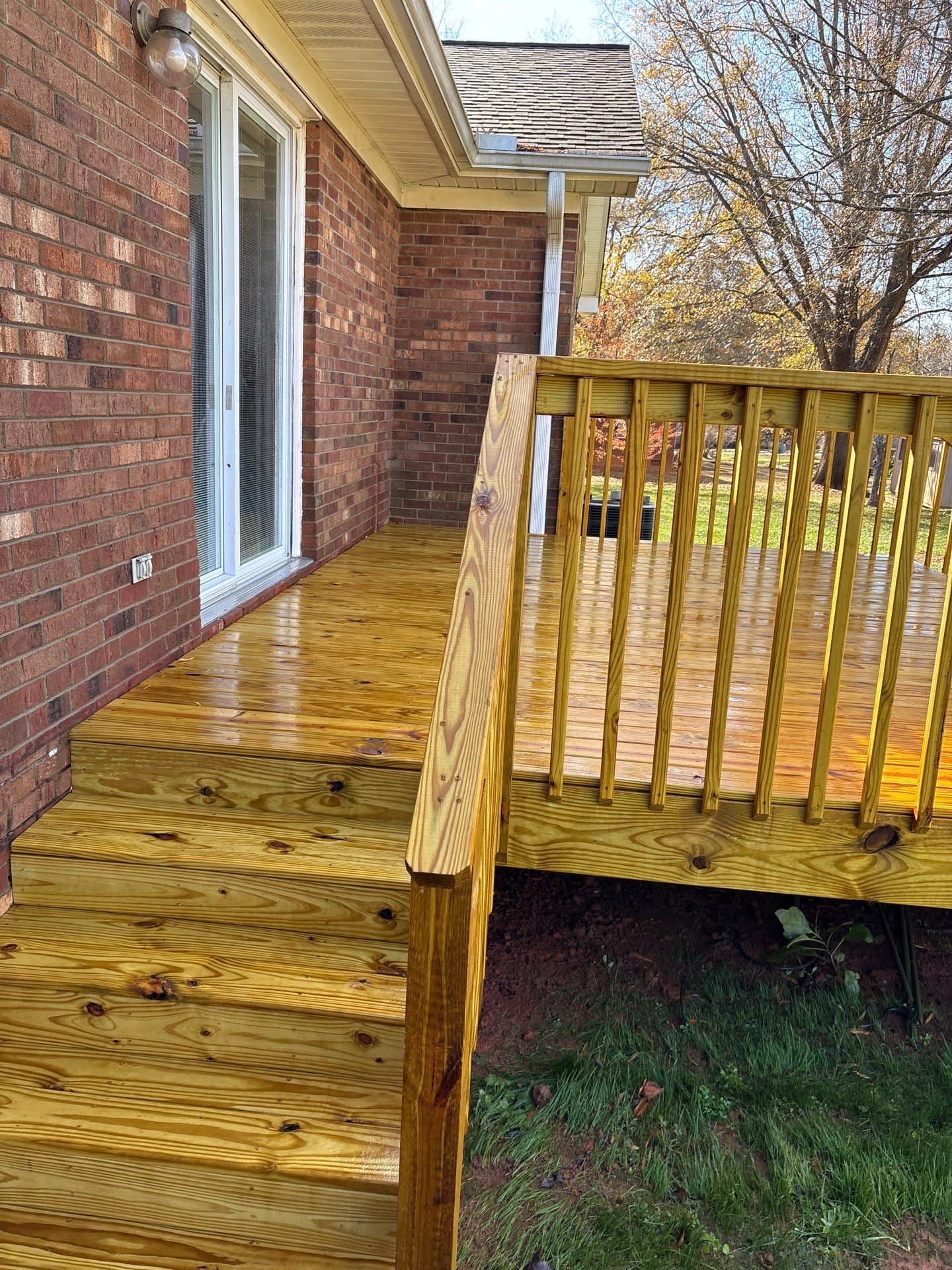 Wood Deck using Wood Sealant by DuraSeal