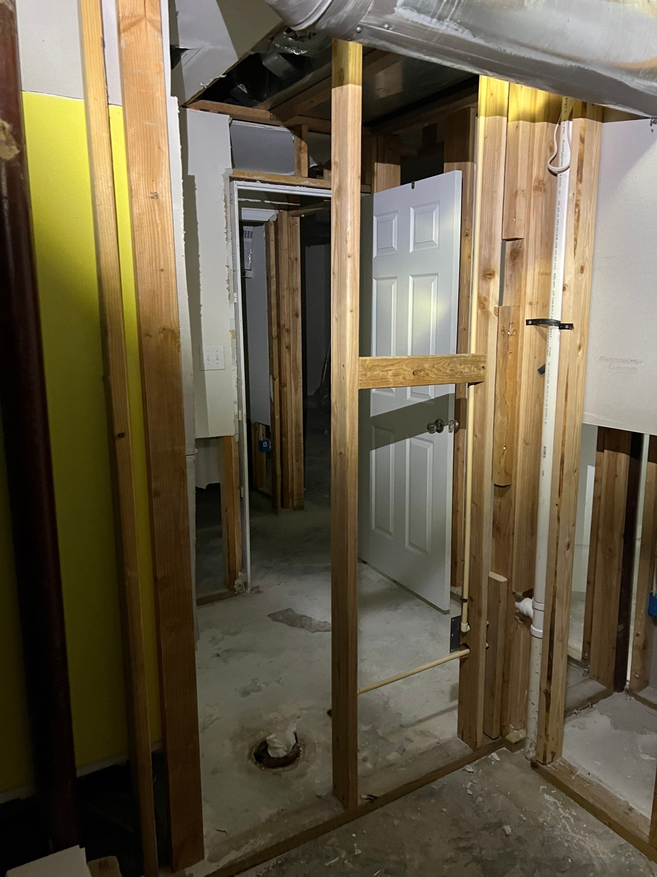 After Hours Emergency Water Extraction and Restoration in Middletown, Delaware by Healthy Home Solutions