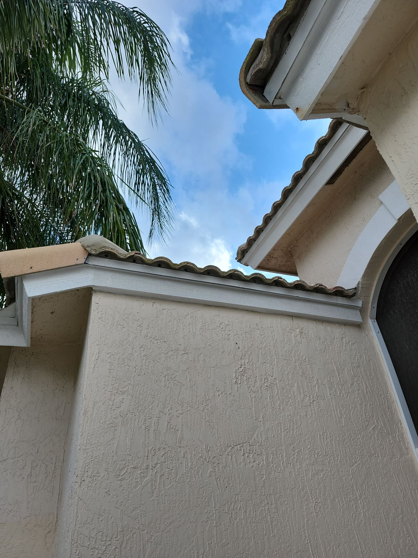 ๐ก Expert Tile Roof Repair in Boynton Beach! ๐จ | Aastro Roofing Company by Aastro Roofing