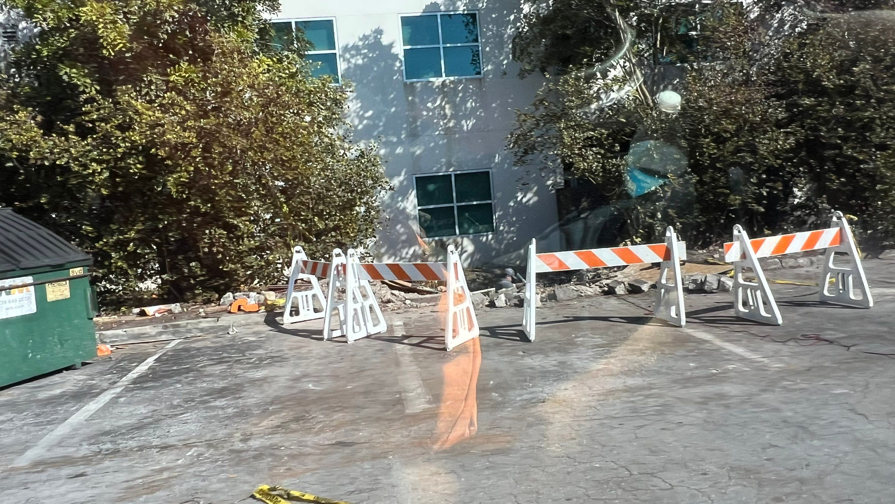 Hydro Excavating a Water Main for Repair by APS Power & Water