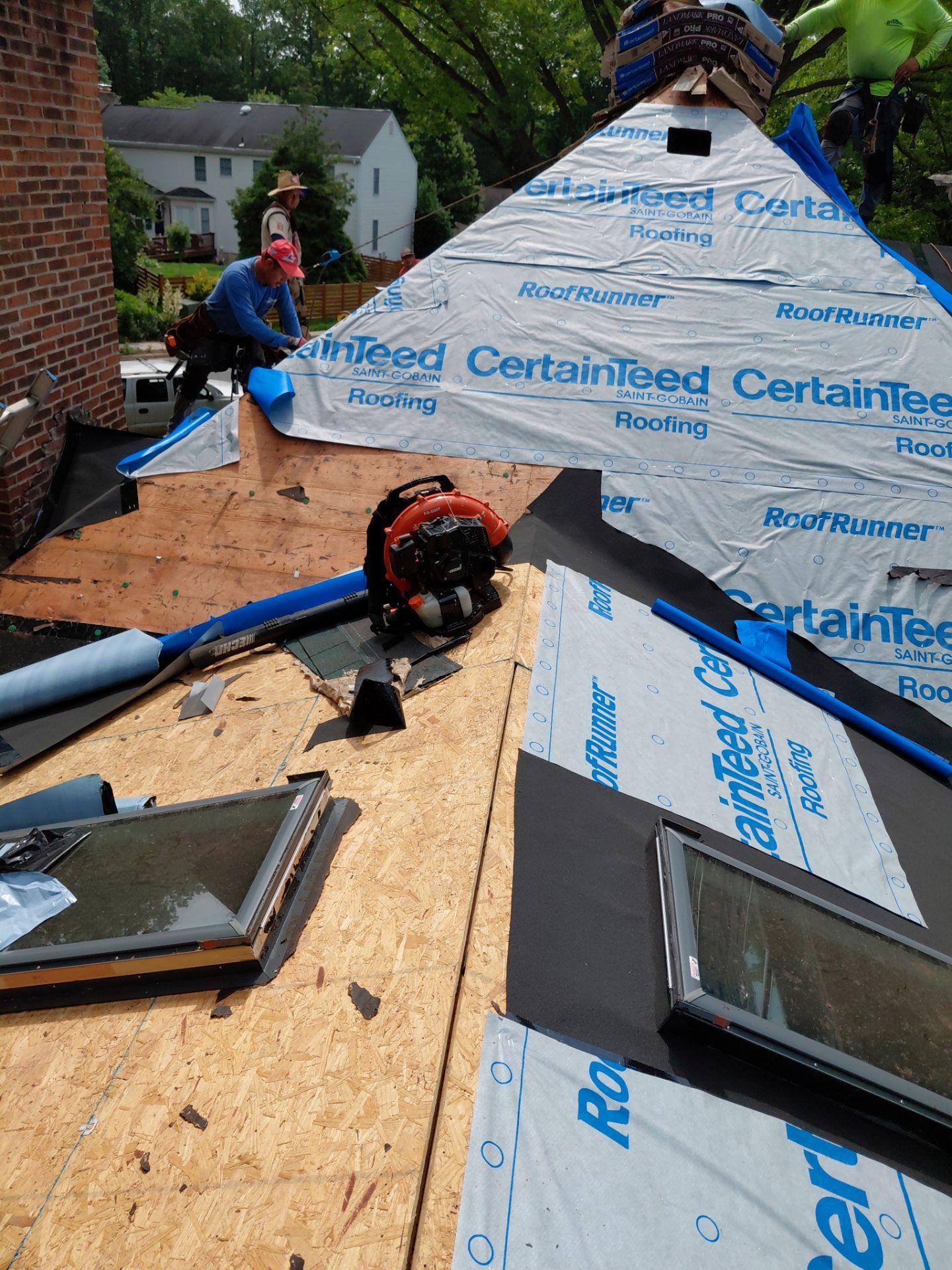 Springfield: Roof Replacement with CertainTeed Landmark Pro in Max Def Evergreen by RM Banning, Inc.
