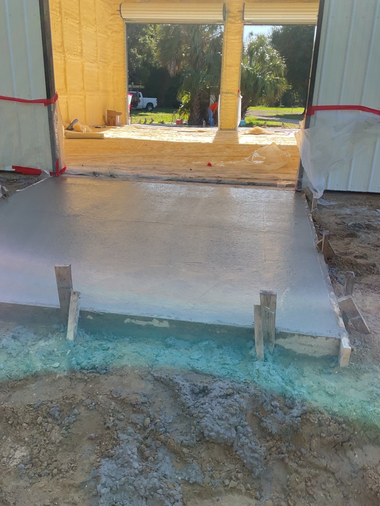 A project for the neighbors by Southern Gulf Construction