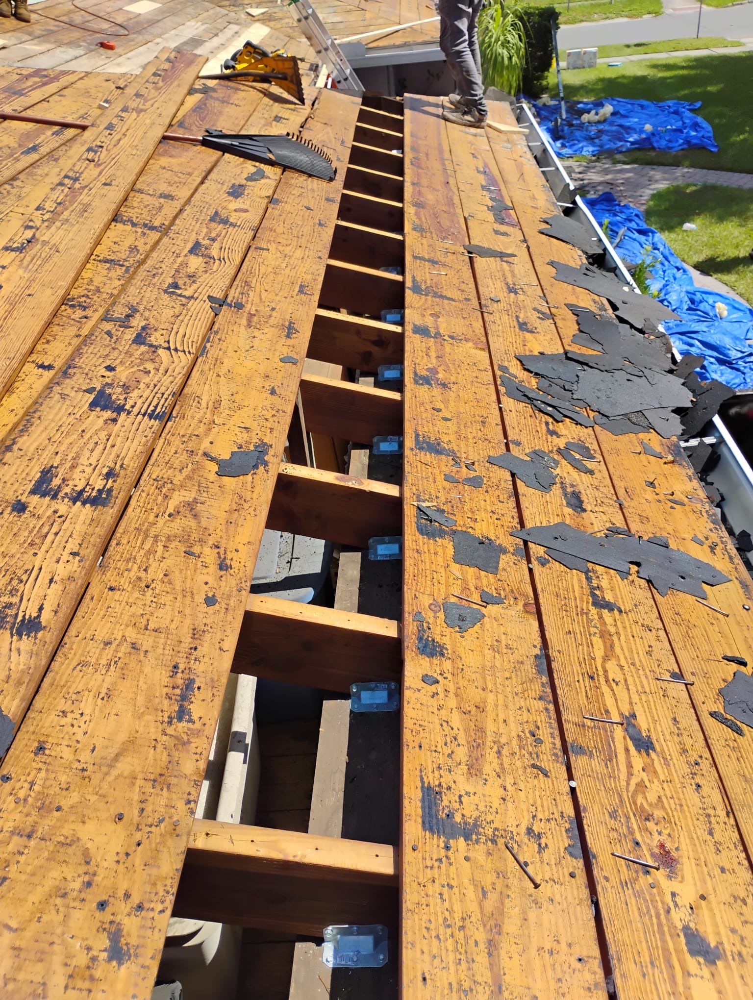 Project in St. Petersburg 33703 by Mitchell Roofing Company LLC 