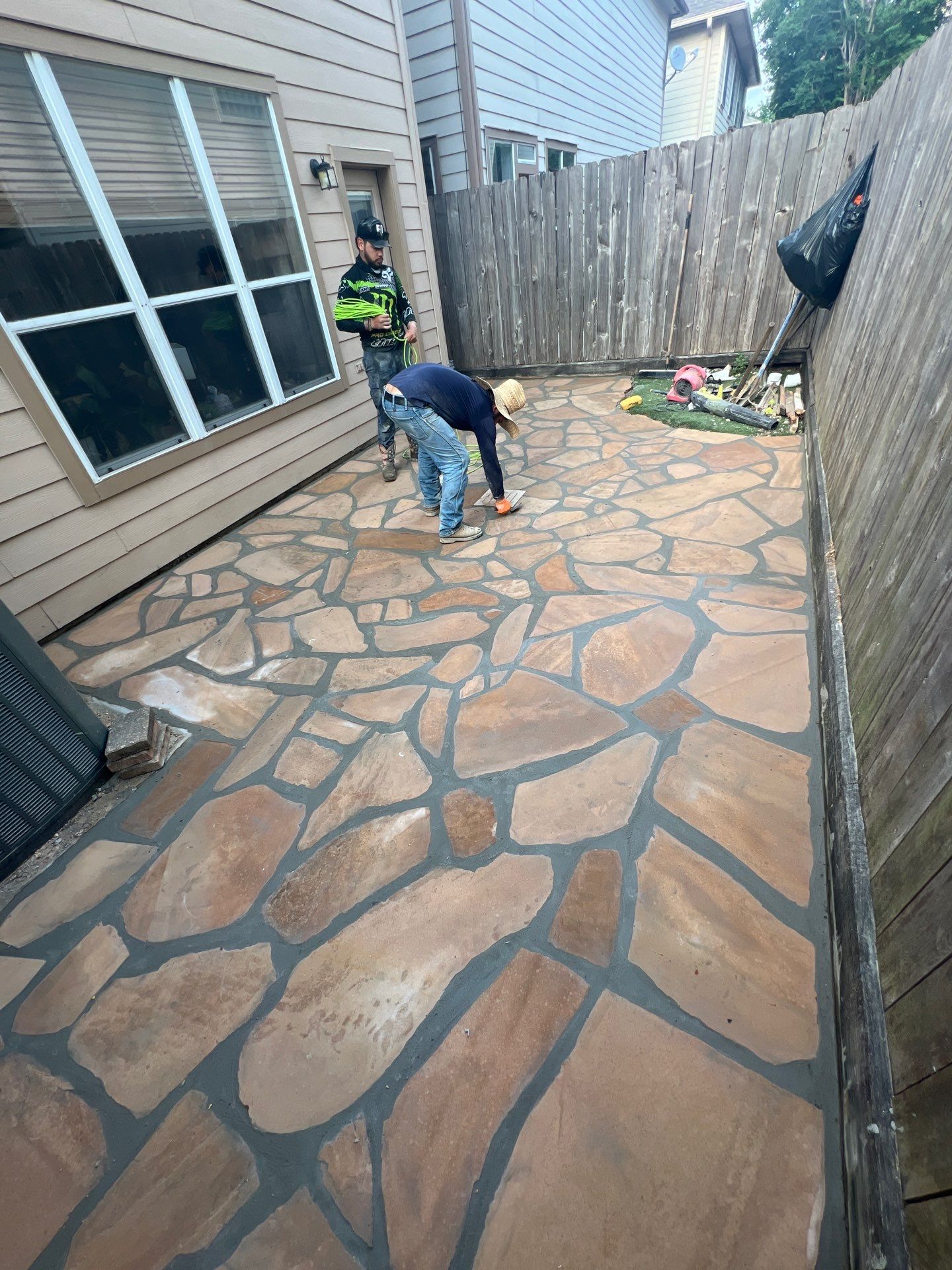 🌟 Clayton’s Backyard Flagstone Patio Home Makeover by Texas Urban Elements