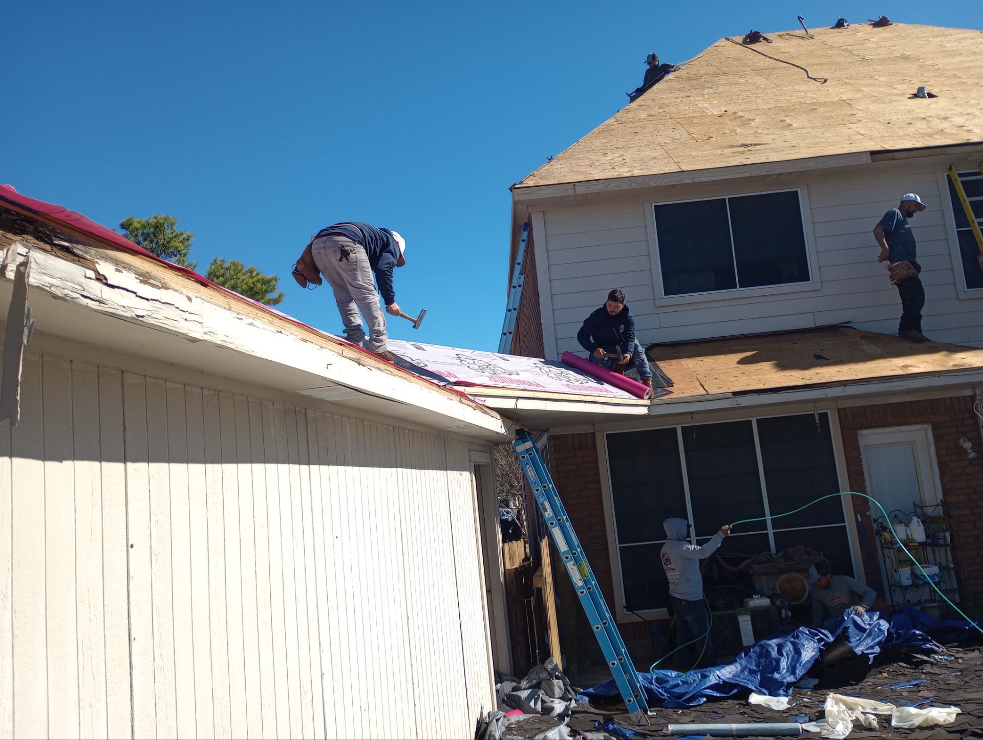 Residential Roofing Installation using Owen's Corning Duration (Lifetime) Shingles by Roof Repair Company