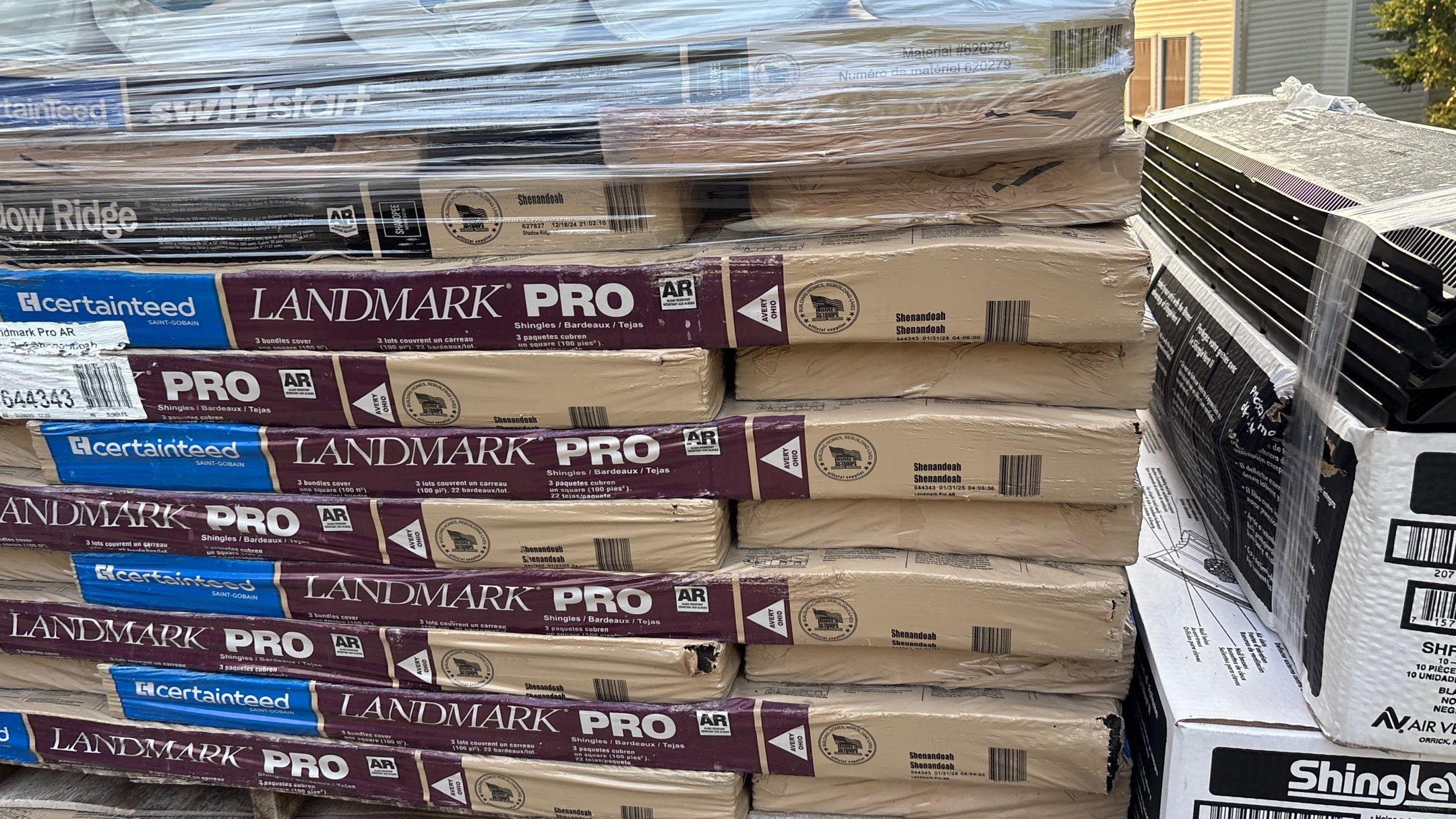 Roof Replacement using CertainTeed Landmark Max Def Shenandoah by 180 Contractors