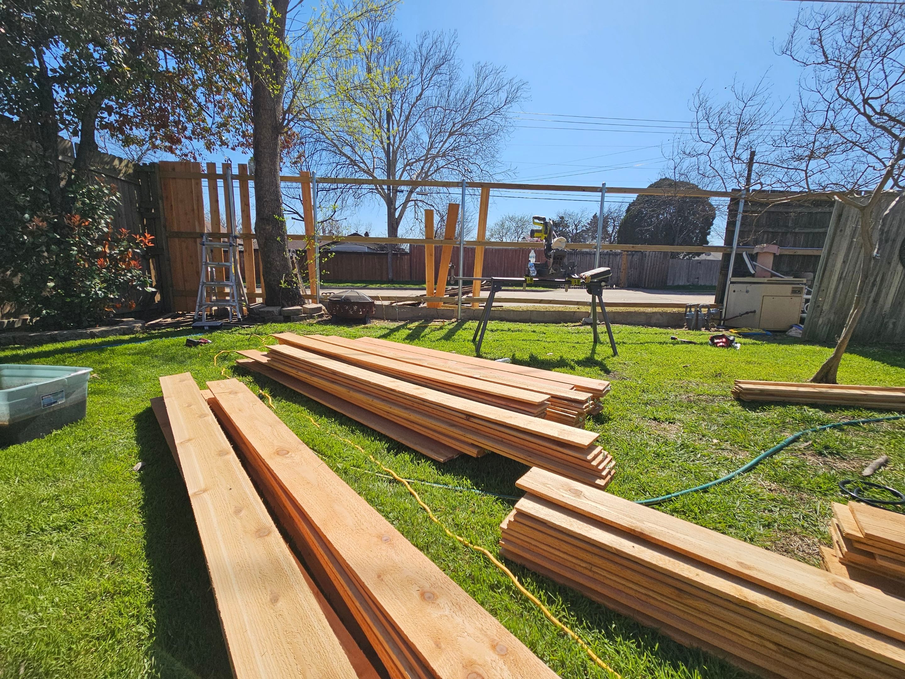 Laminate floor & fence by EL-GC LLC 