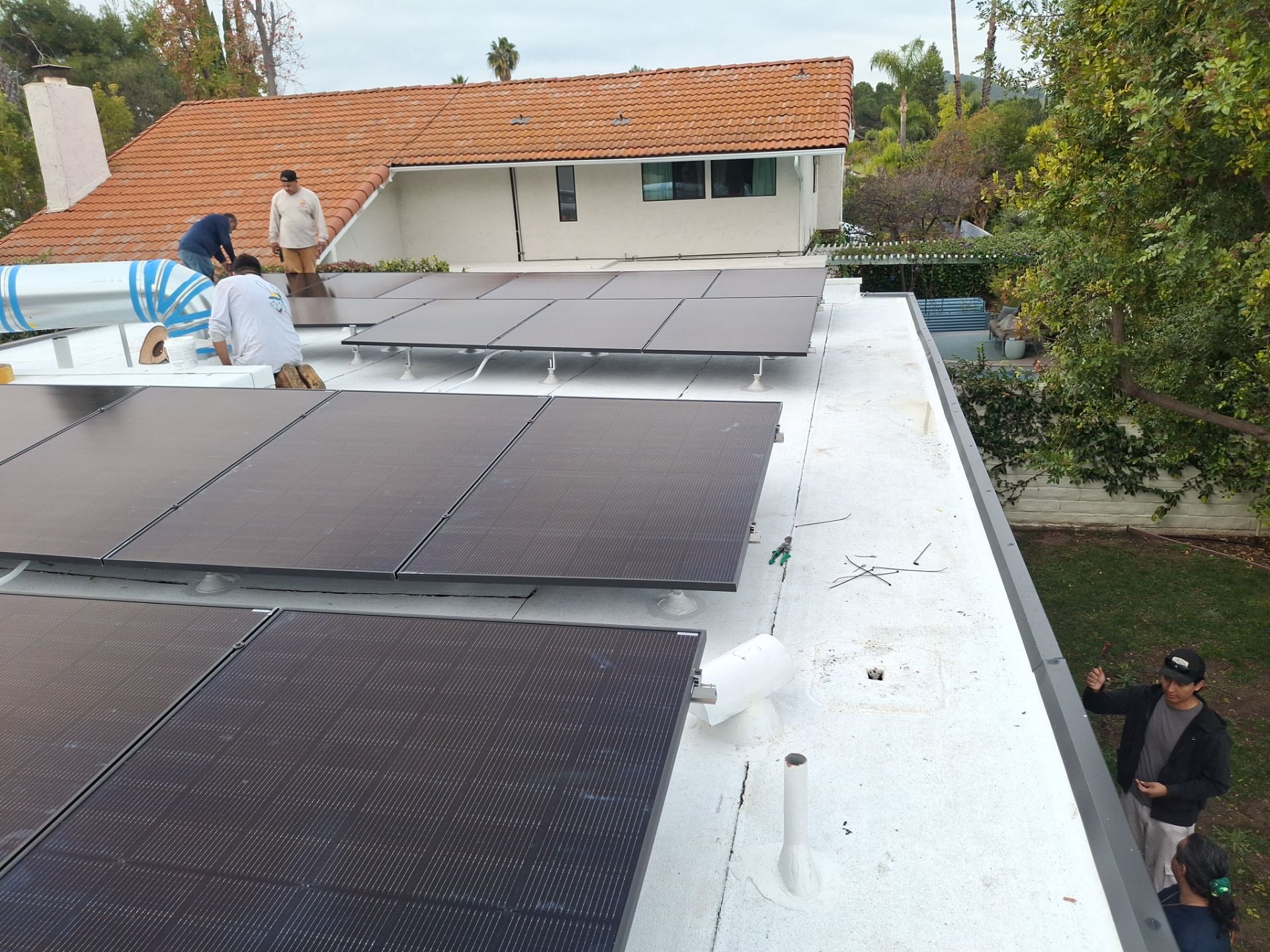 30-Panel Solar System and Tesla Powerwall 3 Installation in Westlake Village by AWS Solar