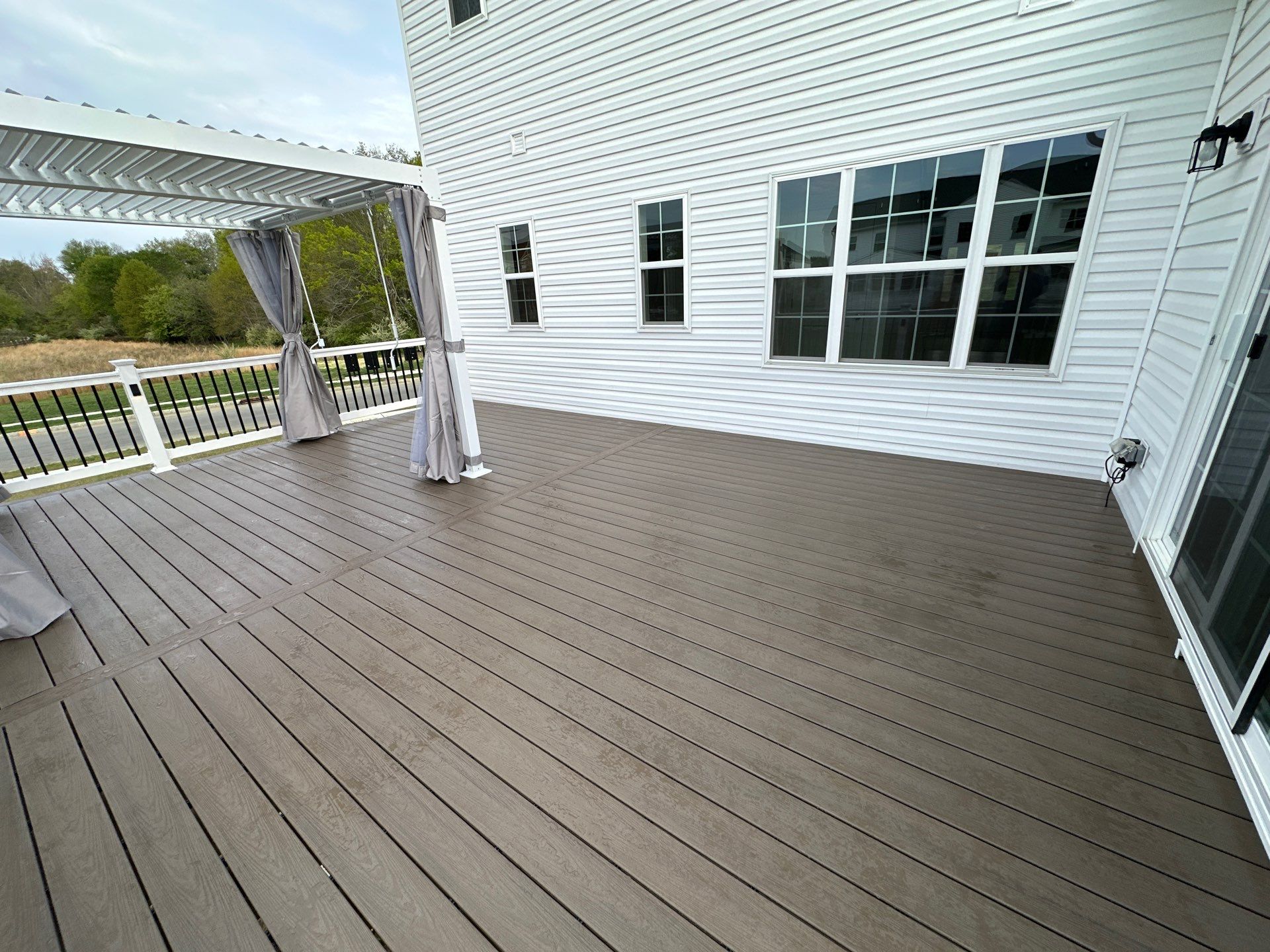 New deck + Manual Louvered Pergola by deck guardian