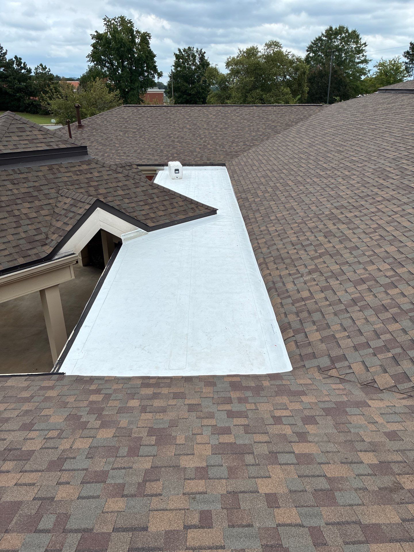  West Cobb Medical  by Arac Roof It Forward