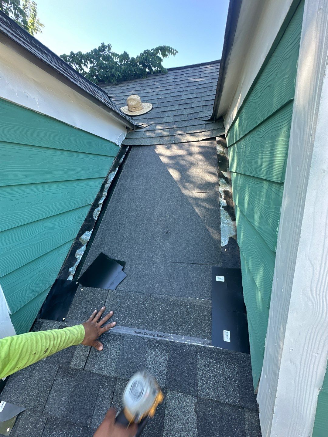 Residential Roofing Repair using Owen's Corning Duration (Lifetime) Shingles by Roof Repair Company