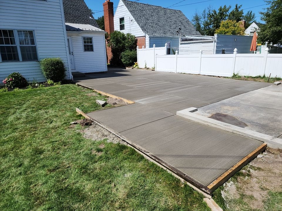 Garage And Concrete by Ivy Lea Construction