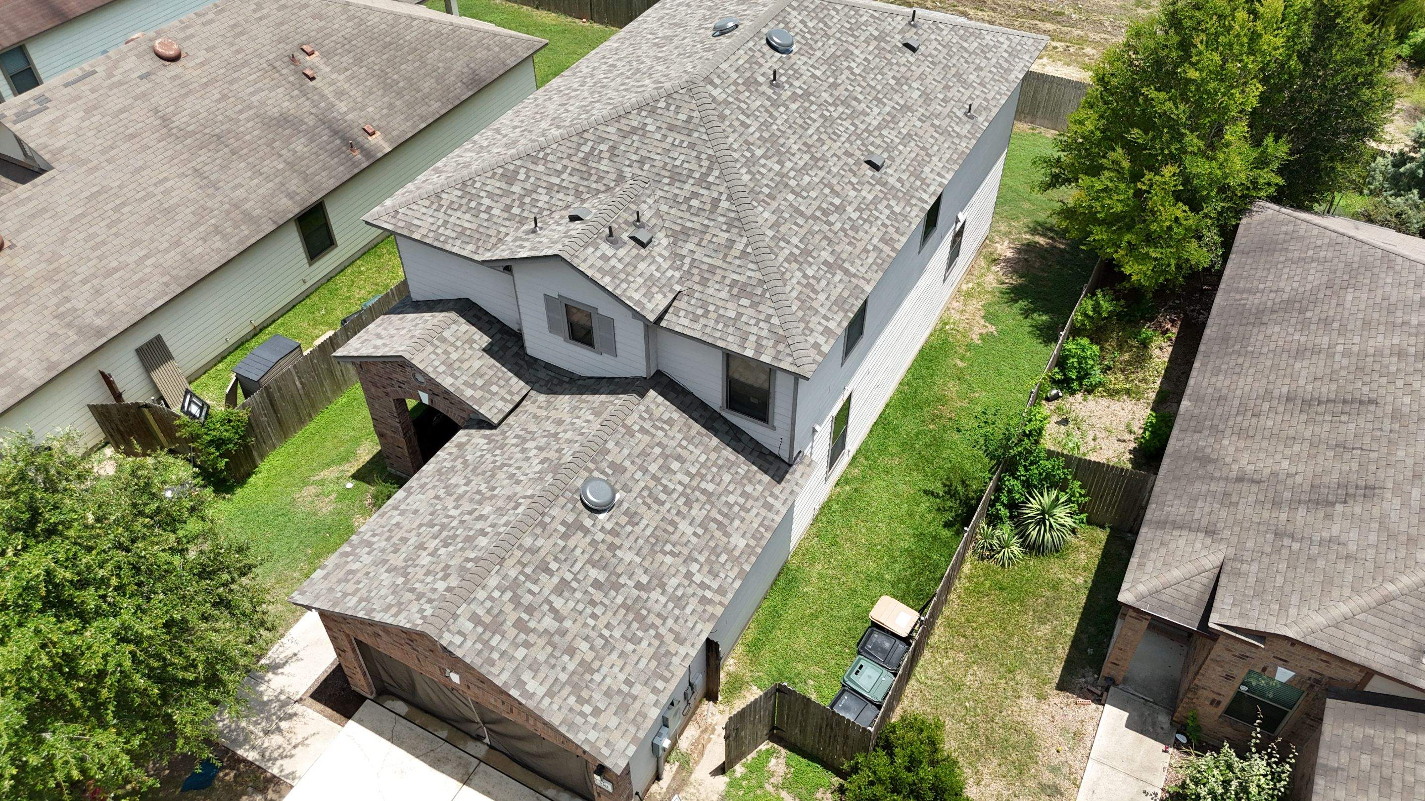 Driftwood - Owens Corning TruDefinition Duration by RoofsOnly.com