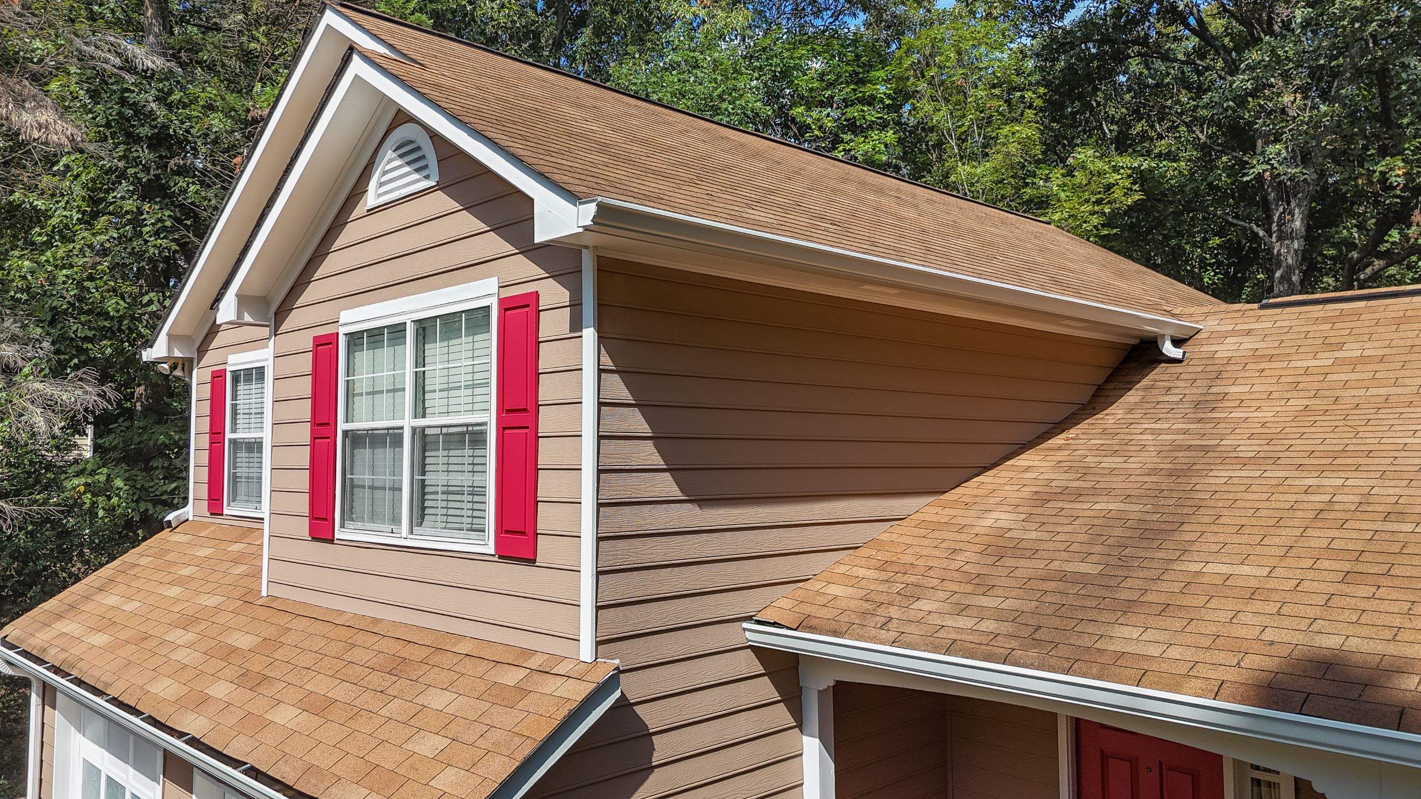 Woodstock, GA Partial Siding Replacement using James Hardie Lap Siding by Nelson Exteriors 
