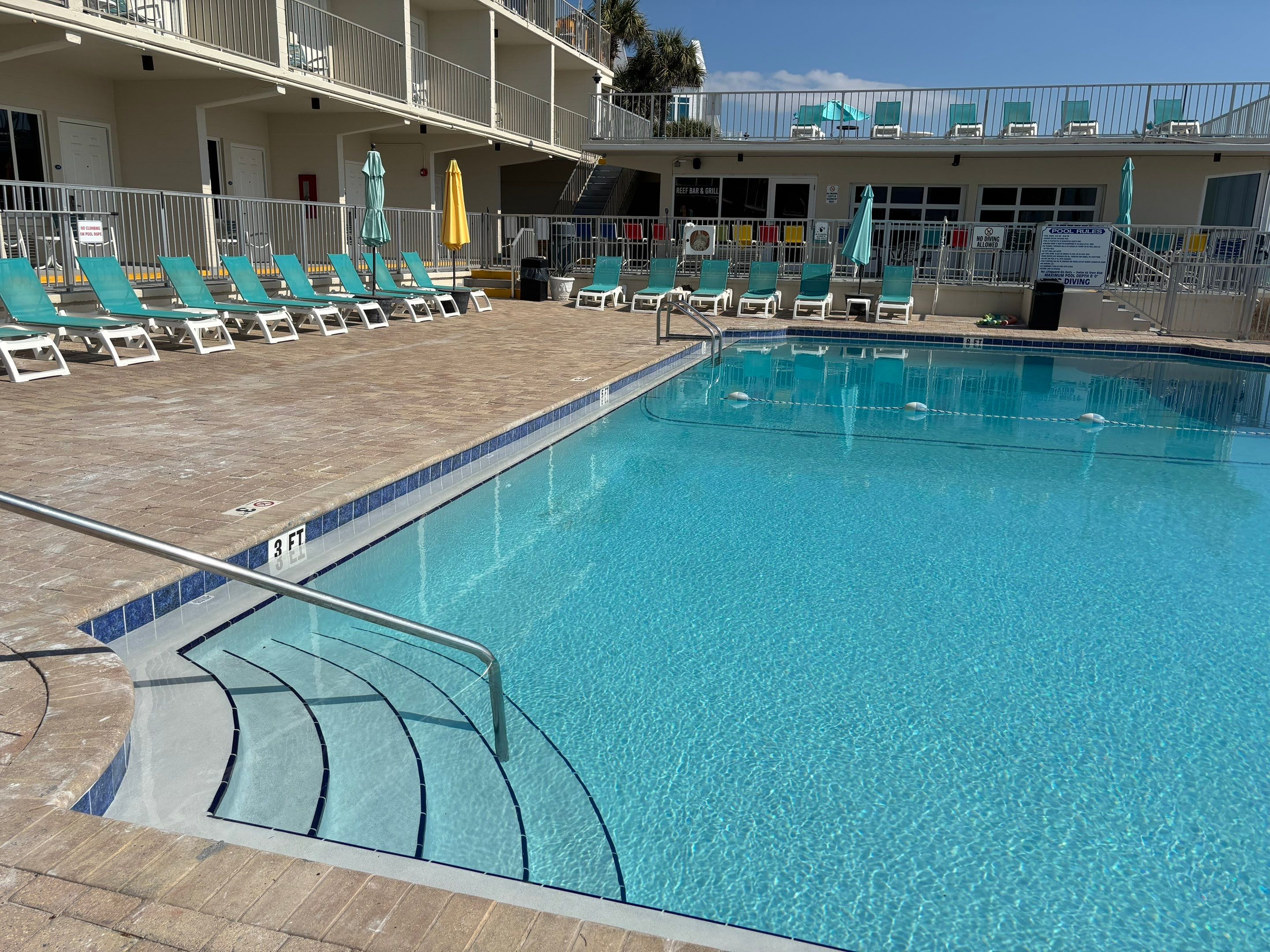 Beachside Resort - PCB by ASP - America's Swimming Pool Company