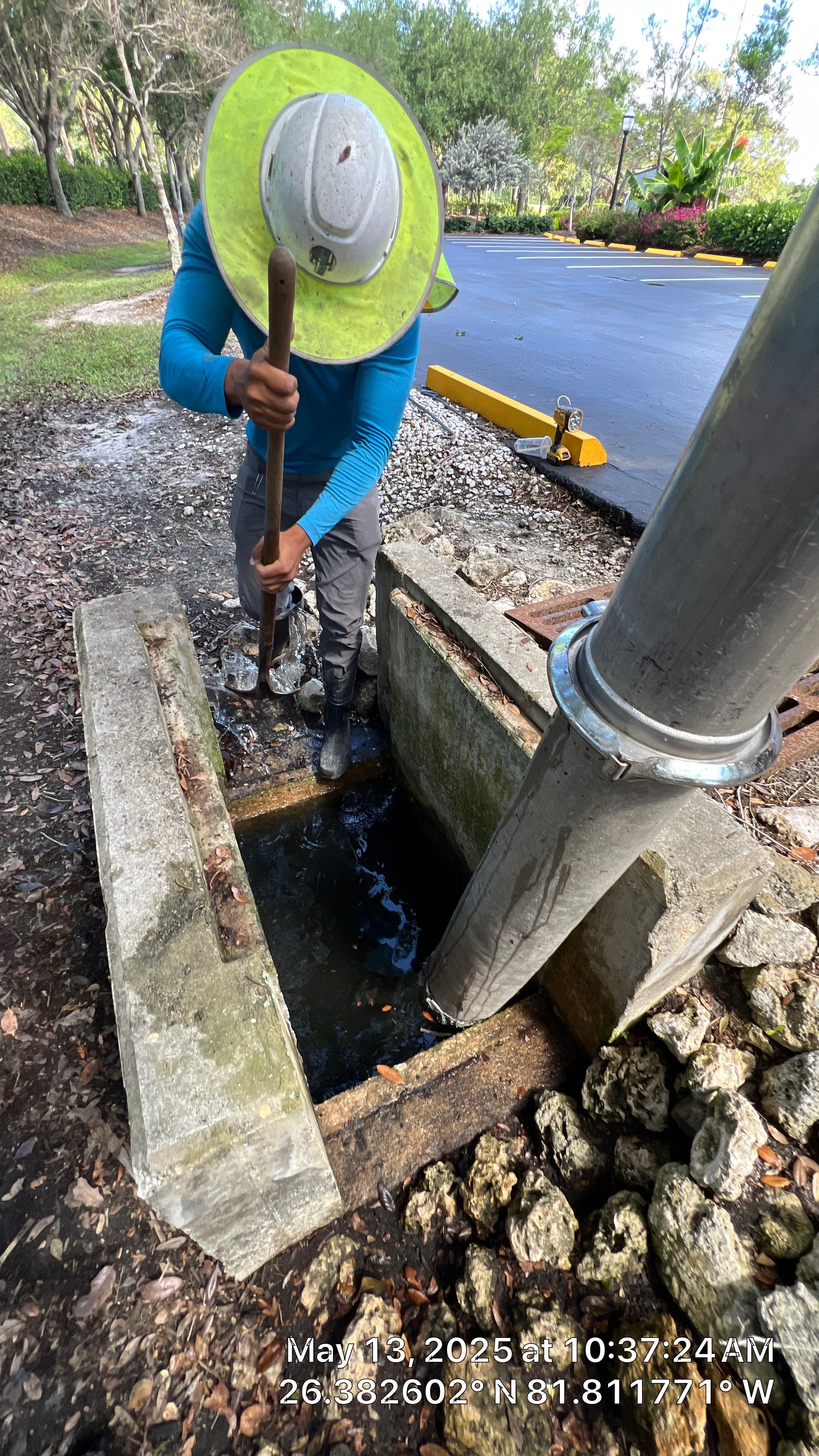 Pelican Landing Fitness & Tennis Court Parking Lot Stormwater System Maintenance by Don Mar, Inc. Storm Water Solutions
