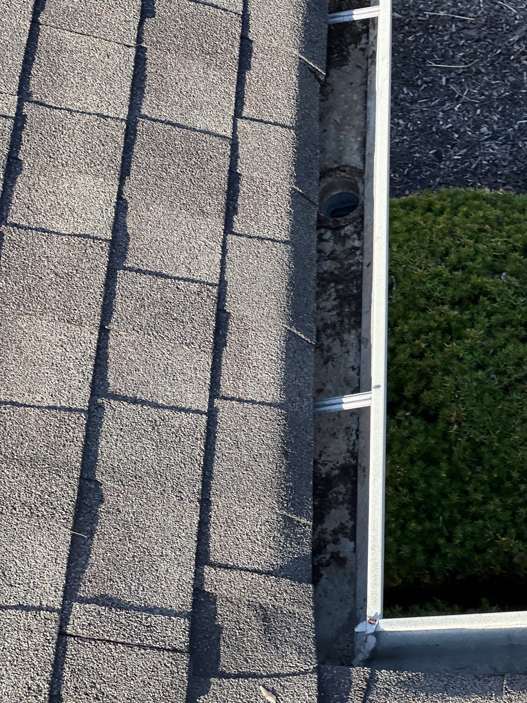 Commercial gutter cleaning Avon, IN after photo with clean gutters