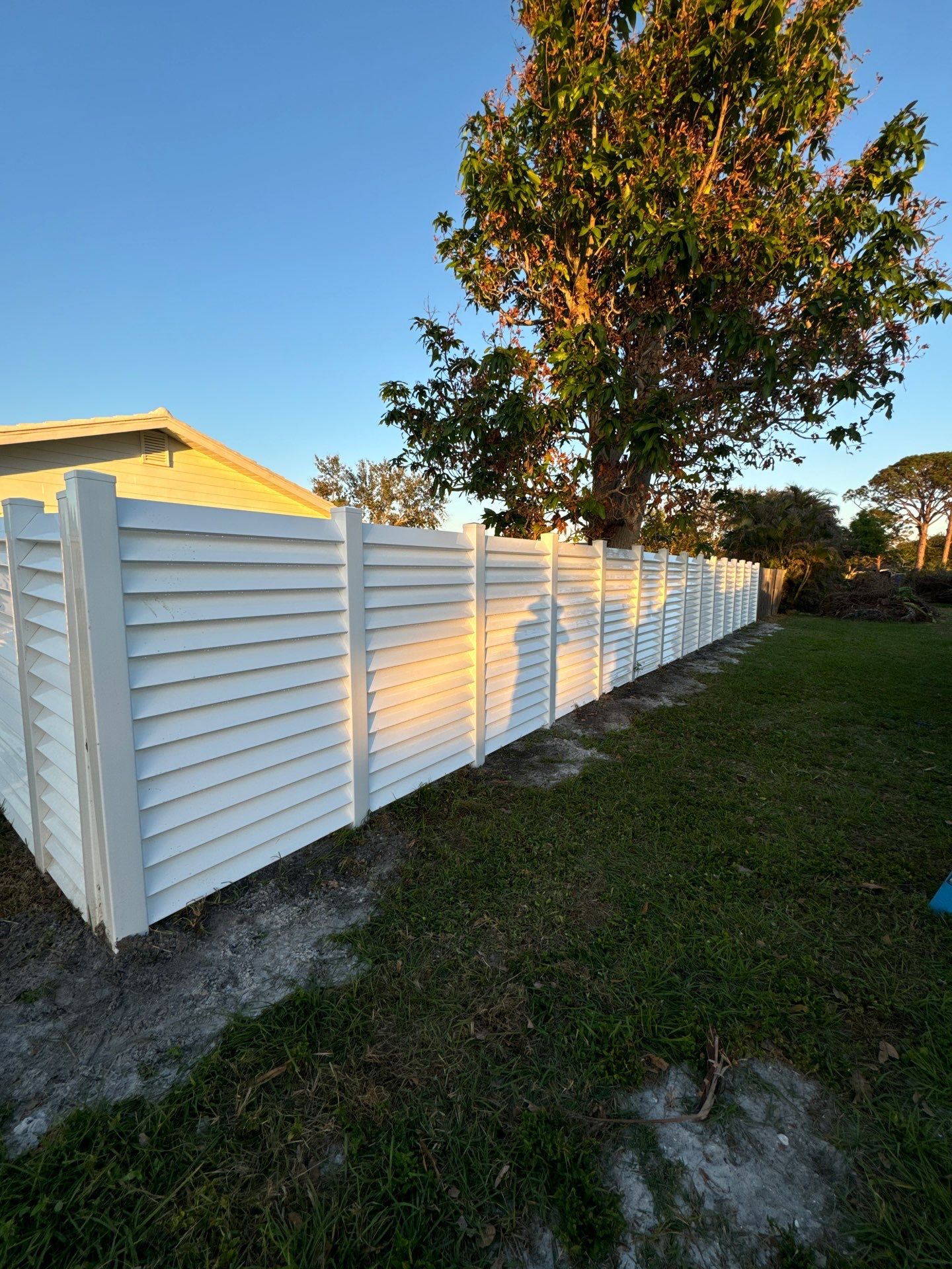 Louvered Vinyl Privacy Fence - White by Asap fence and gates, LLC