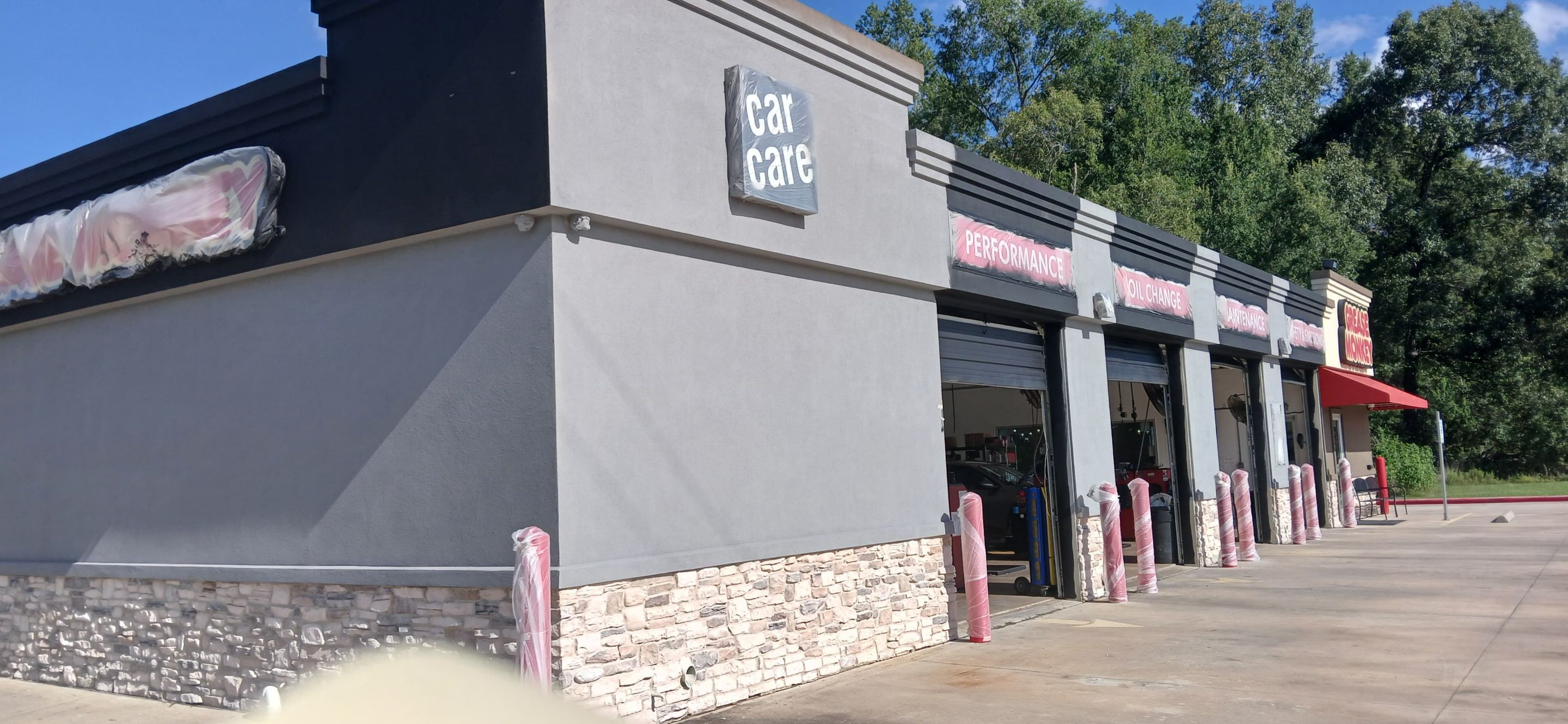 Commercial Exterior - Grease Monkey Oil Change by Fresh Coat Painters of Cypress