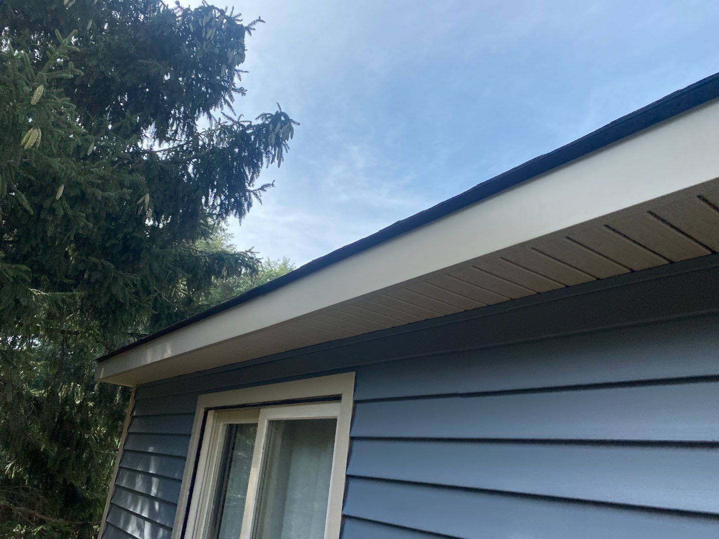 Siding Replacement using CertainTeed Monogram D5 Clapboard by 180 Contractors