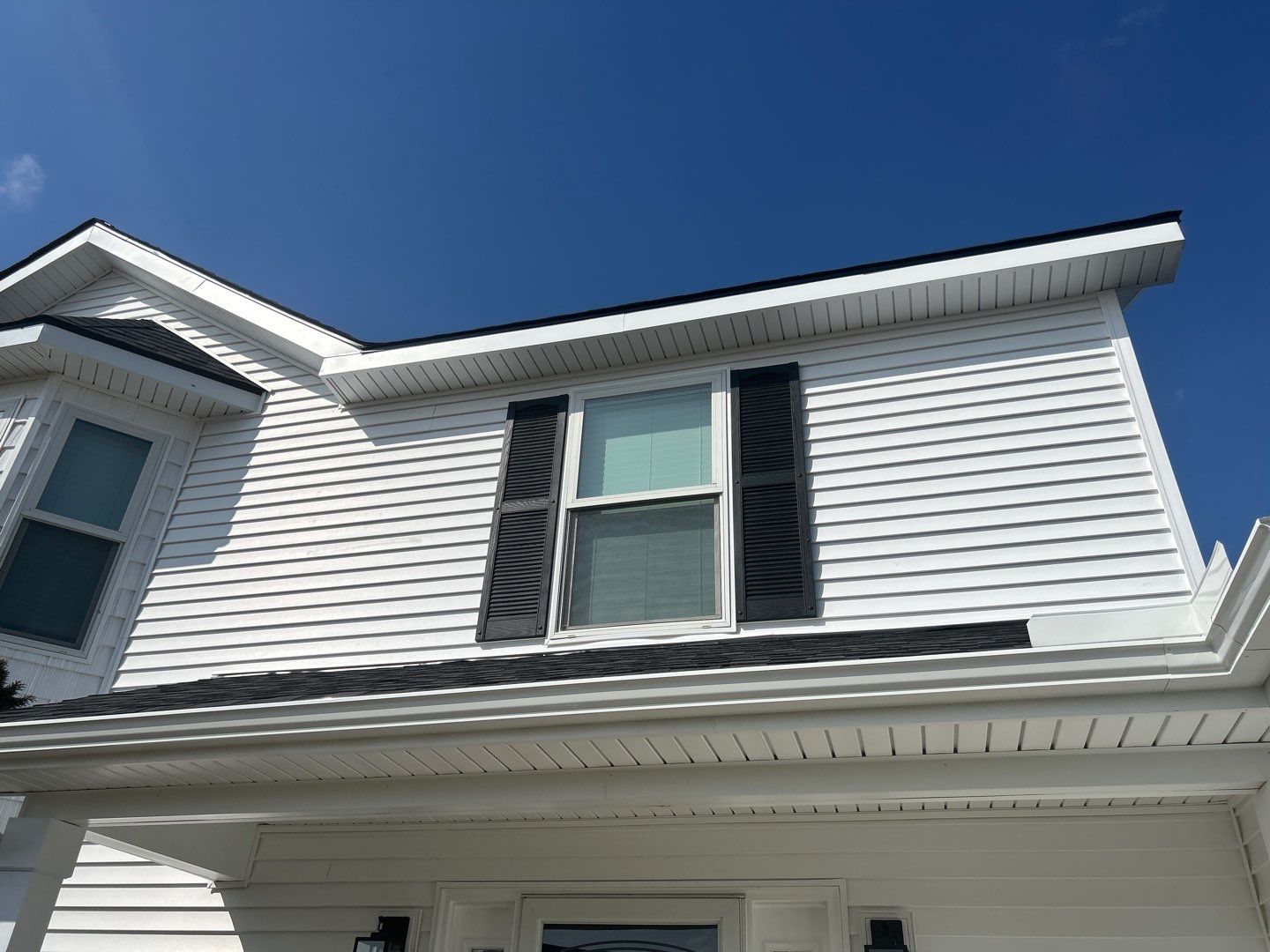 Siding Replacement using Certainteed Classic Restoration D4 by 180 Contractors