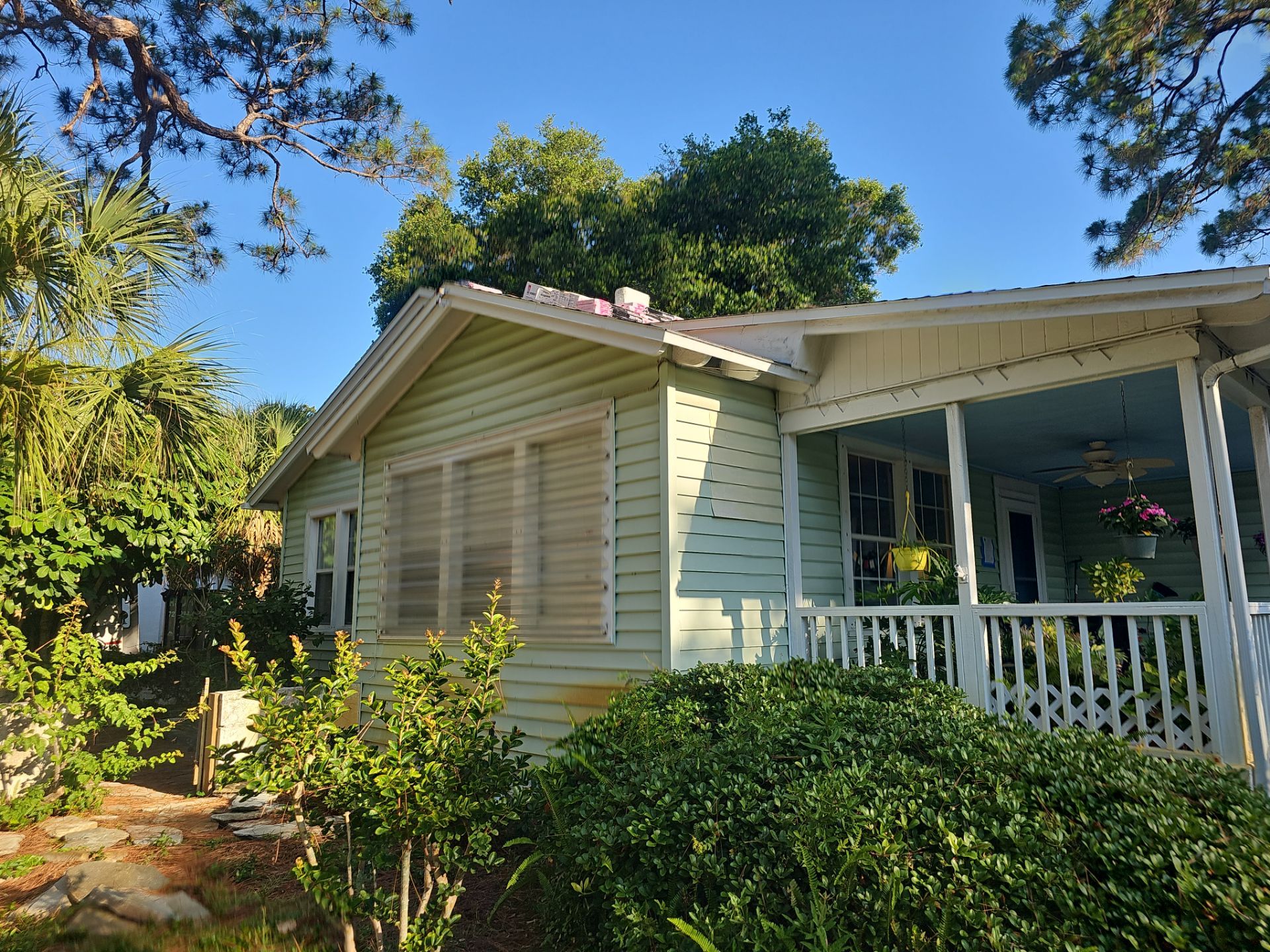 Project in Gulfport 33707 by Mitchell Roofing Company LLC