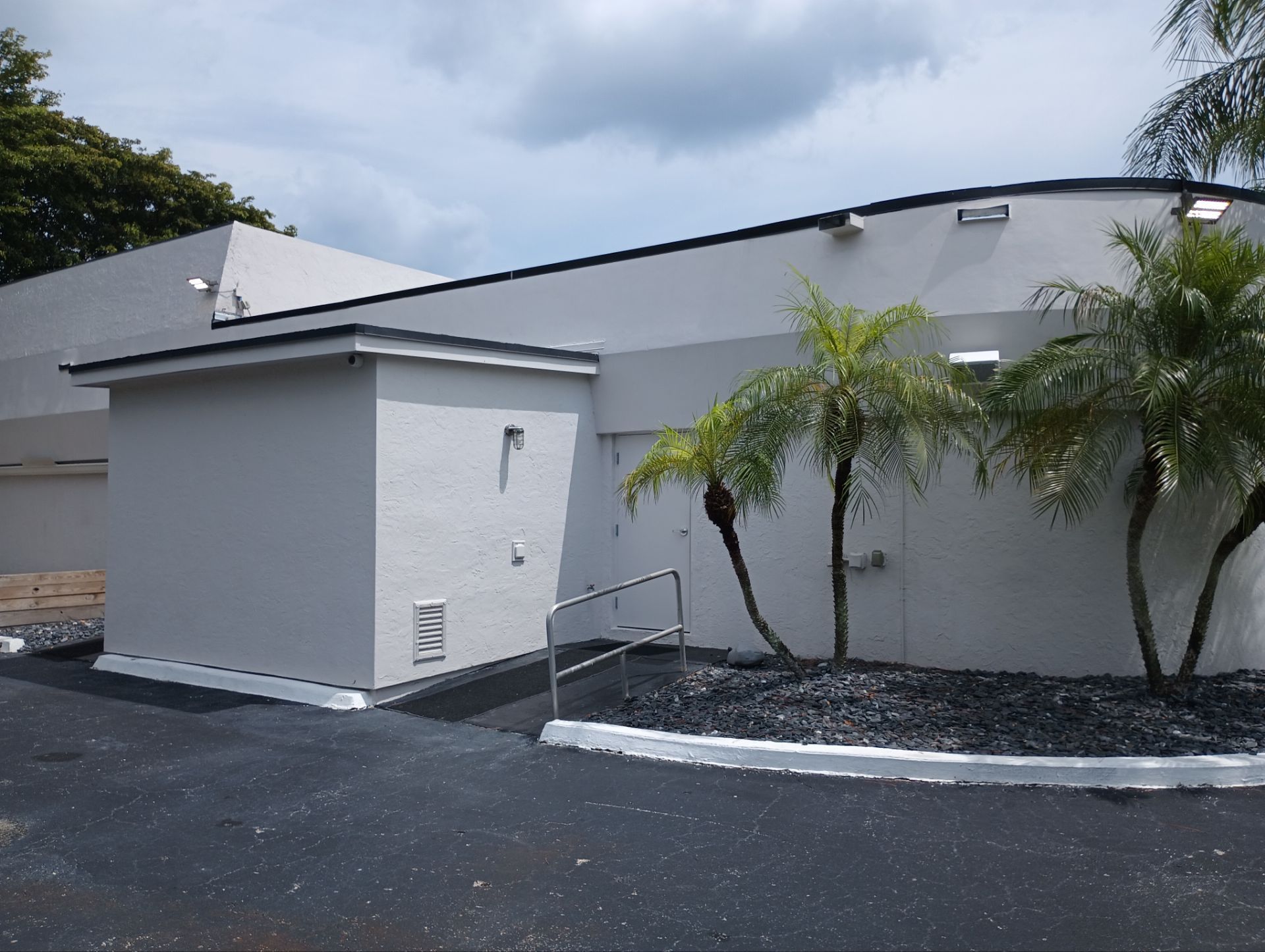 VICTORY CHRISTIAN CENTER by Souffront Construction & Engineering