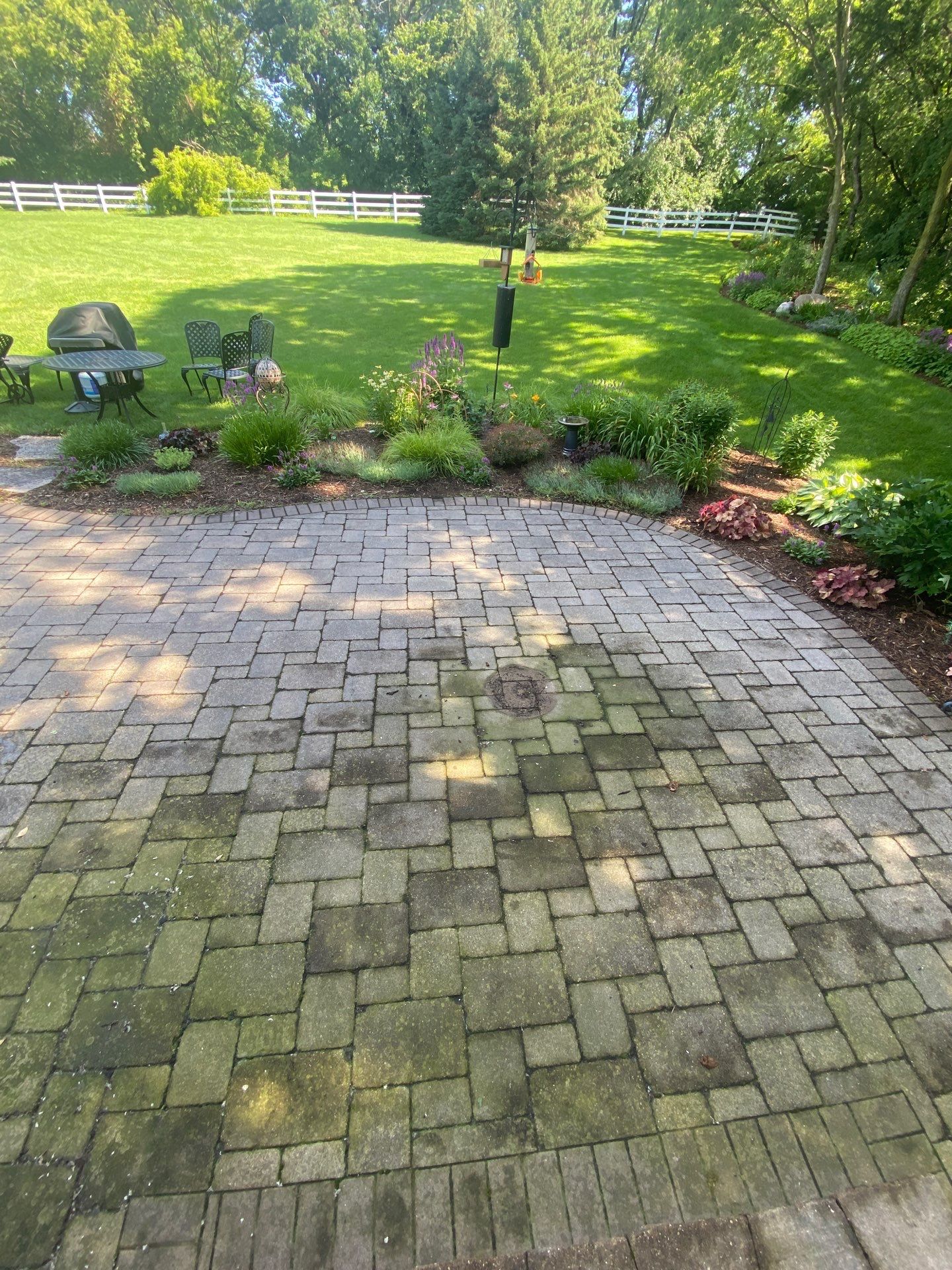 Patio and stepper cleaning by Shulla Exterior Cleaning