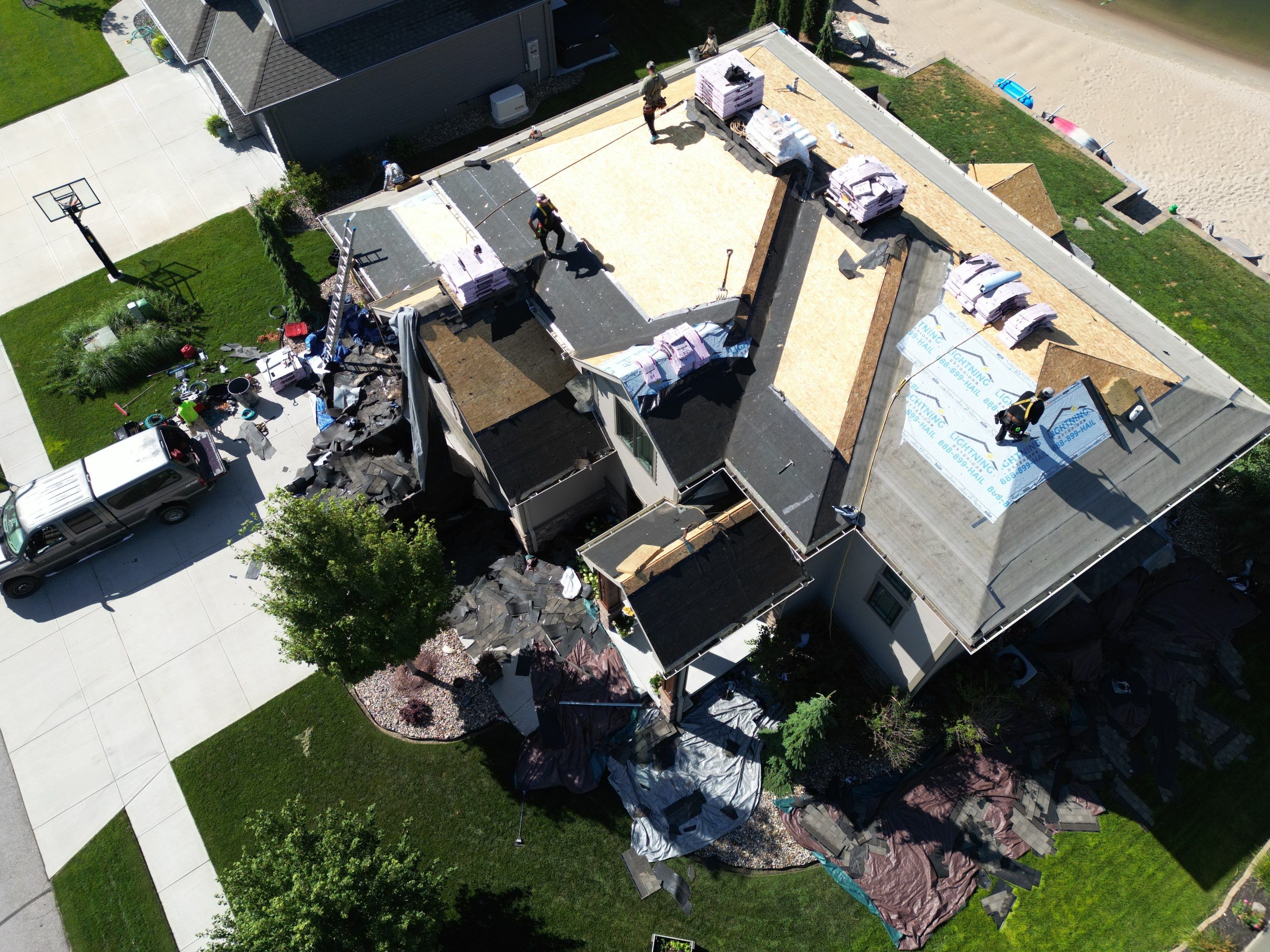 Residential Roofing Installation using Owens Corning Duration Summer Harvest by Lightning Exteriors