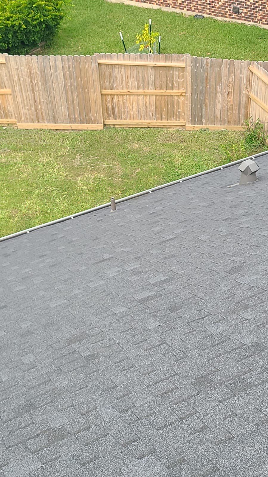Hail Damage using Owen's Corning Duration (Lifetime) Shingles by Roof Repair Company