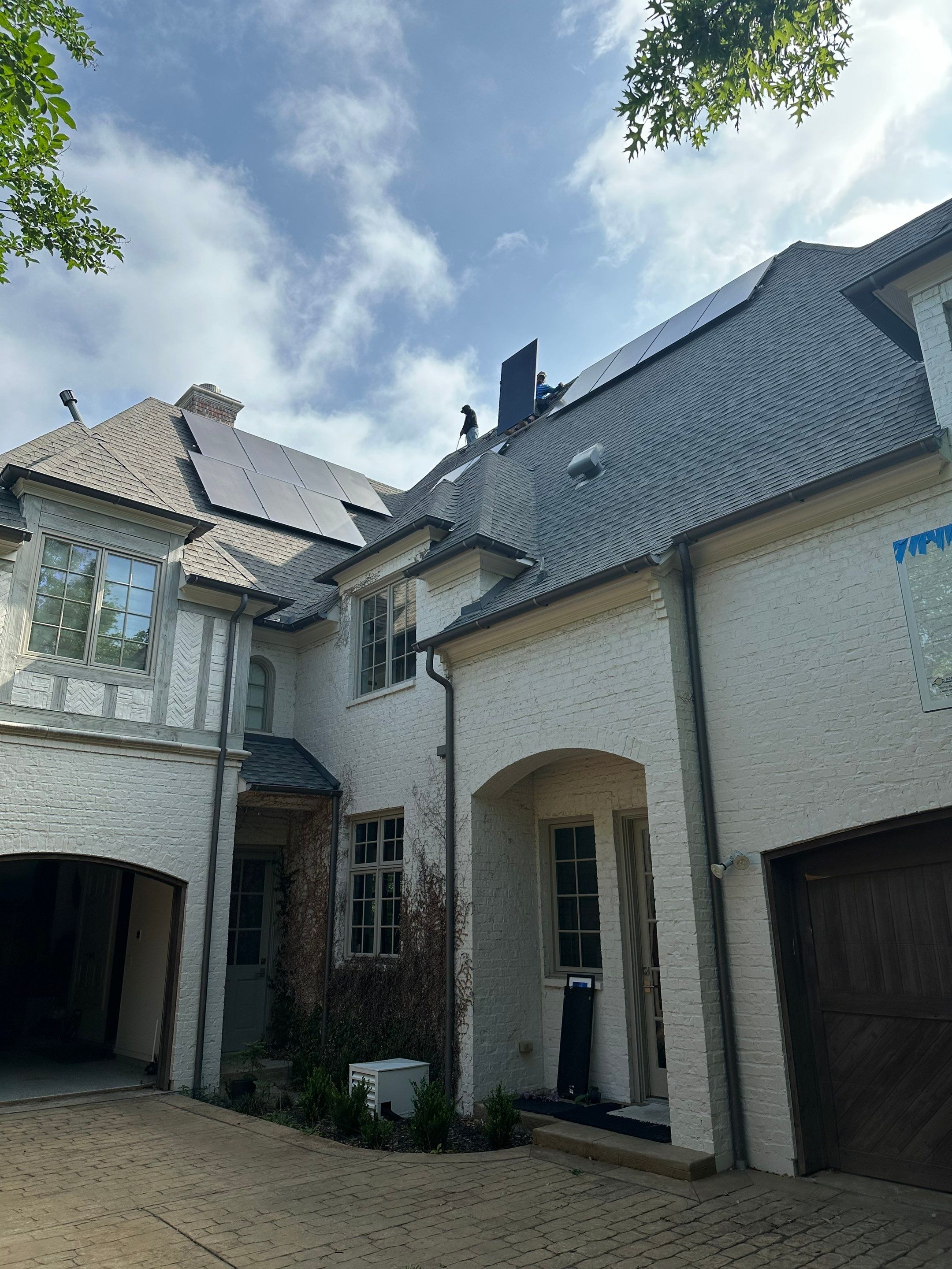D&R In Dallas Tx by Sunaura Solar